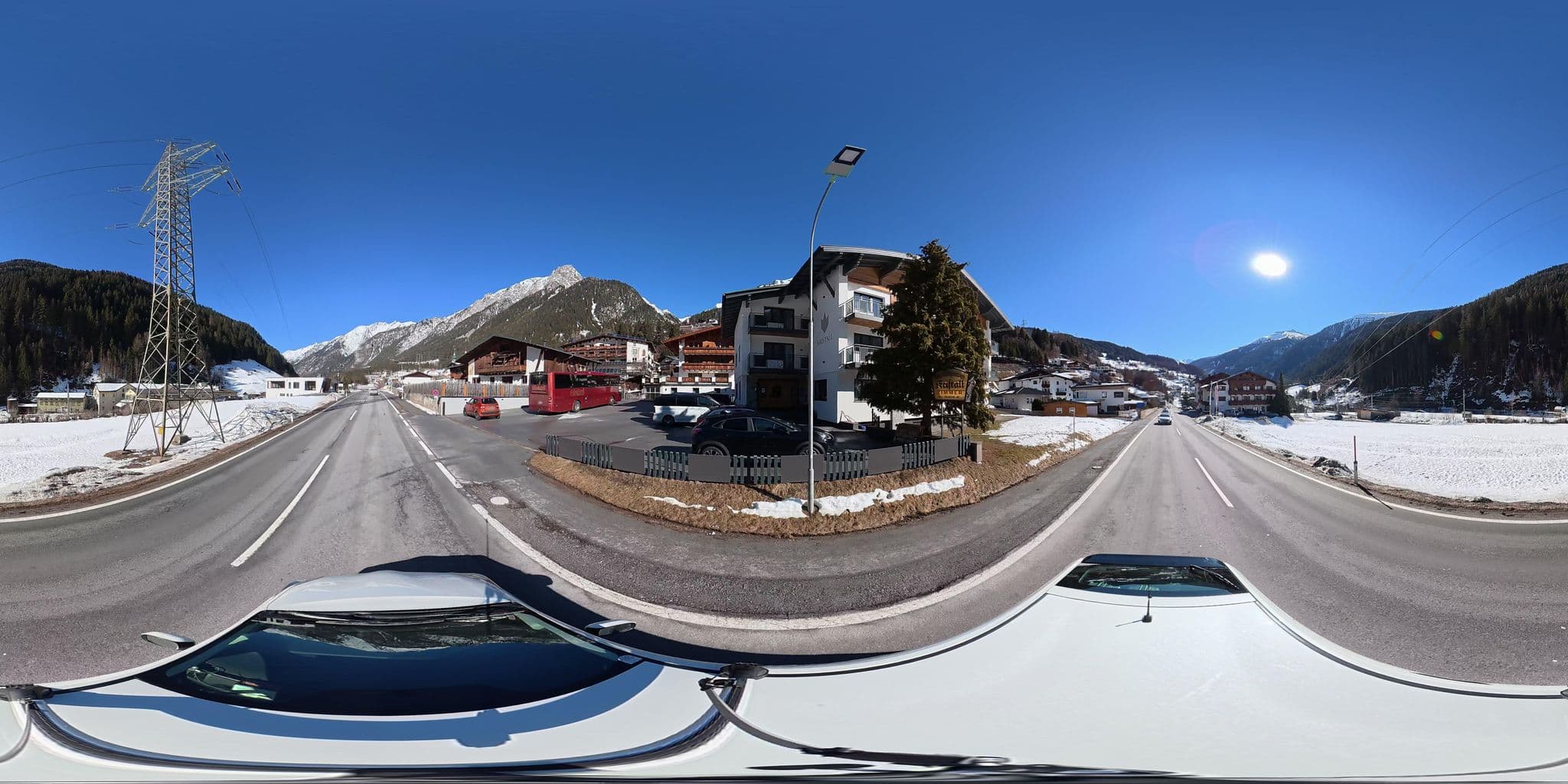 Street view near Haus Alpenflora, Strengen — © osmplus_org (CC BY-SA · Mapillary)