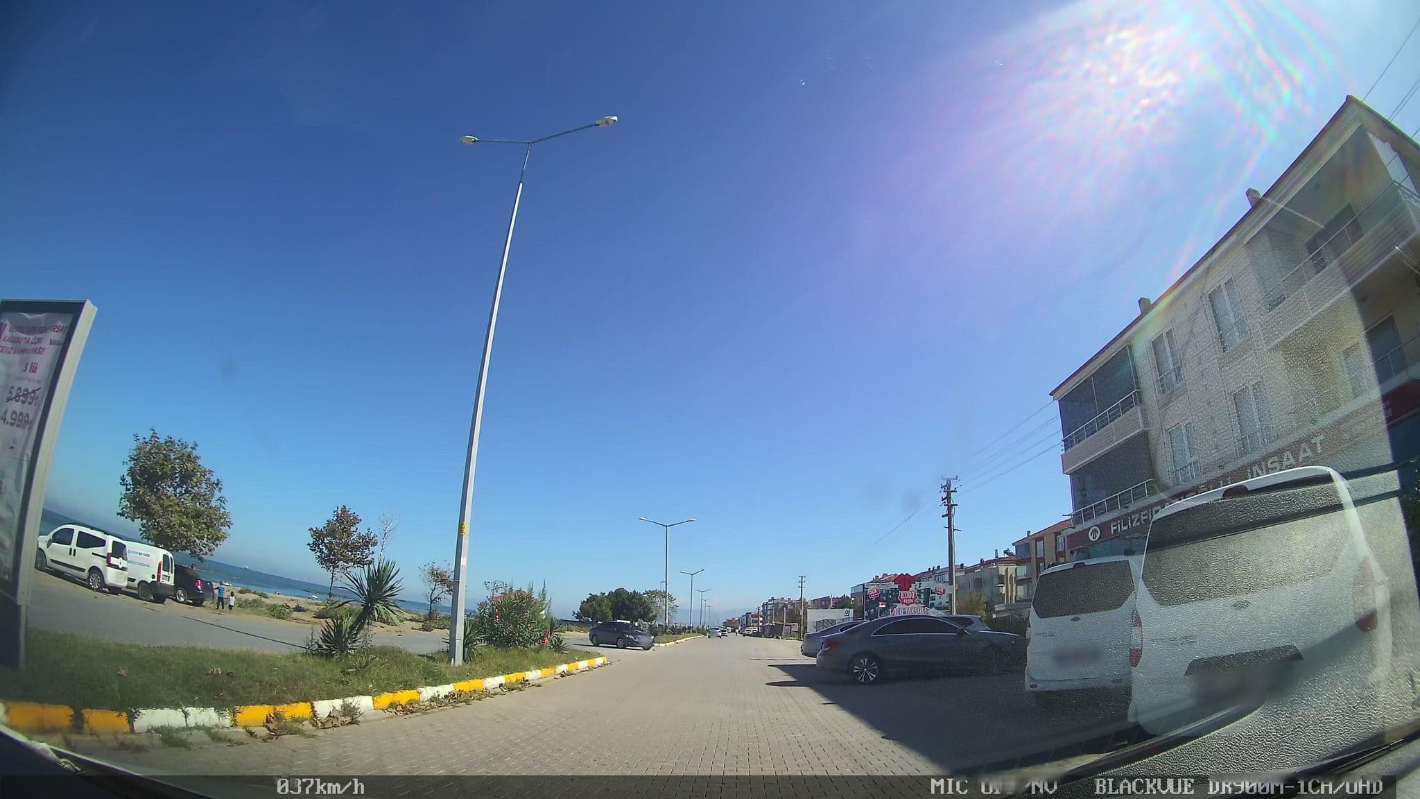Street view near Ecem Apart, Karasu — © yercizenler (CC BY-SA · Mapillary)