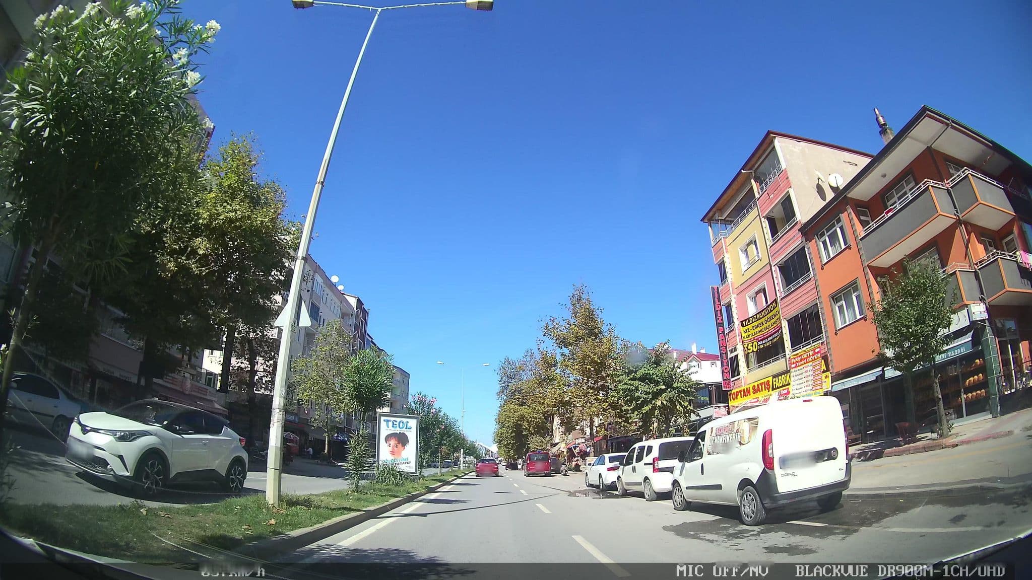 Street view near elmas hotel, Karasu — © yercizenler (CC BY-SA · Mapillary)