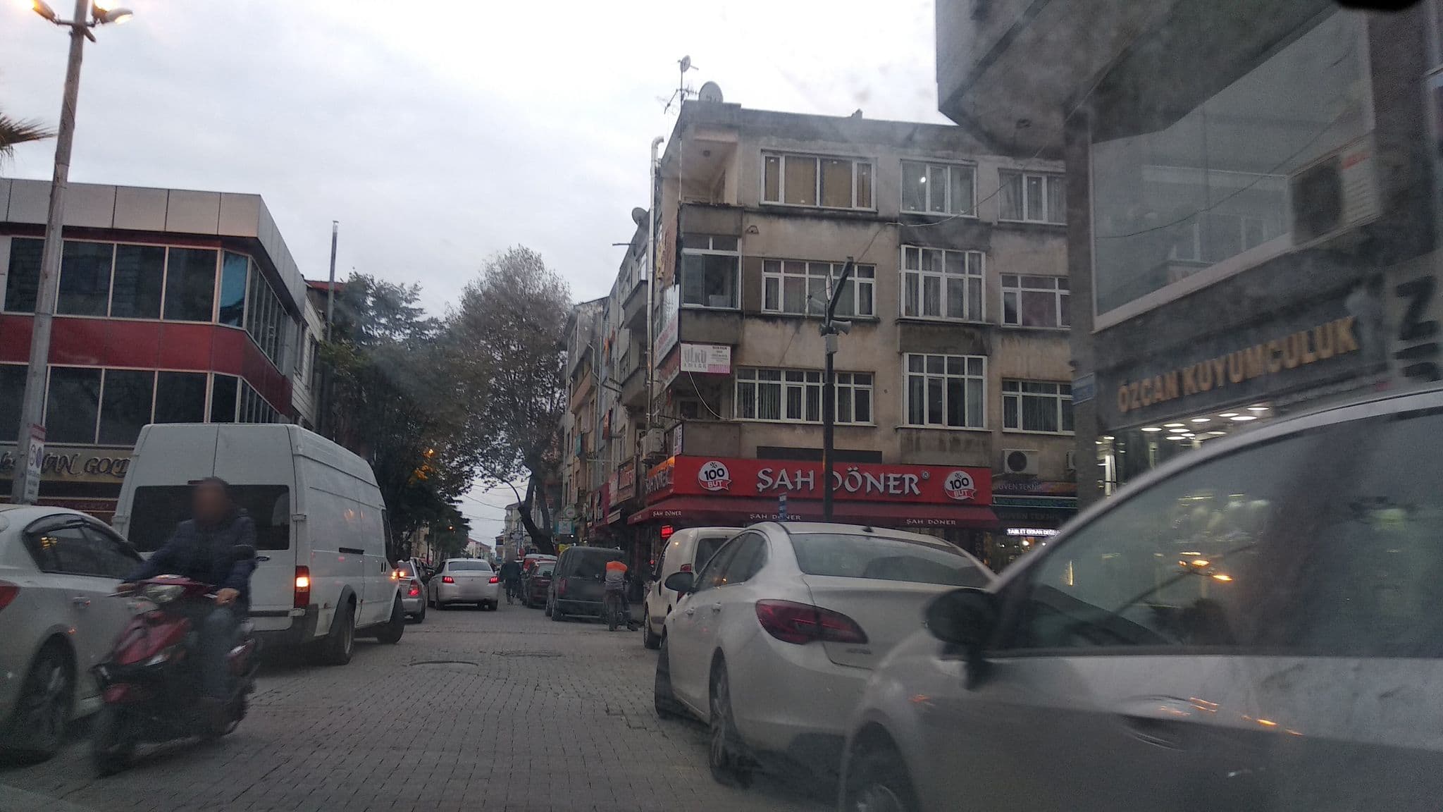 Street view near Klas Otel, Karasu — © boracasli (CC BY-SA · Mapillary)