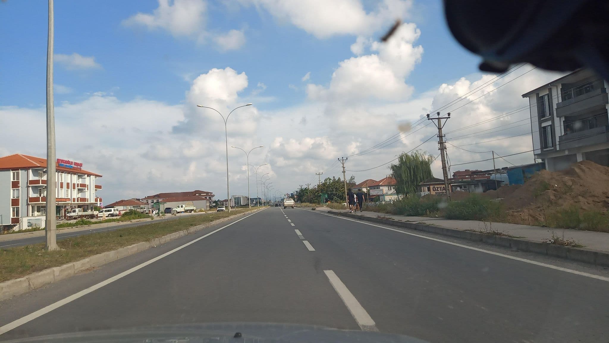 Street view near Karasu Jumeirah Dua ve AYTAC Hotel, Karasu — © boracasli (CC BY-SA · Mapillary)