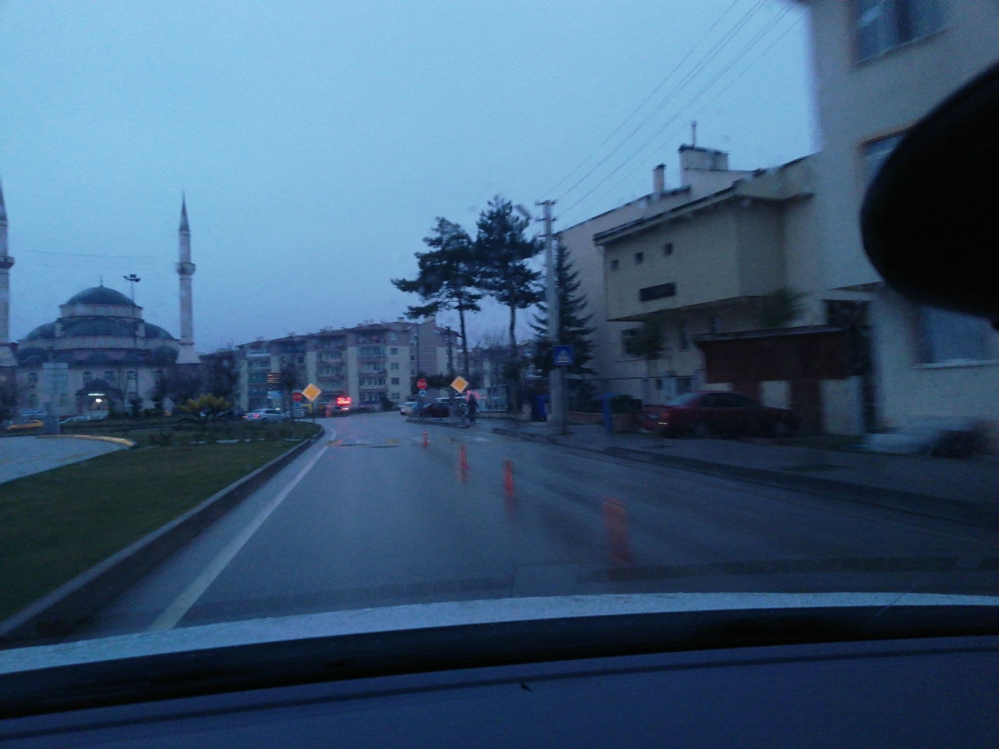 Street view near Çayırlı Apt., Bolu — © sefaonur (CC BY-SA · Mapillary)