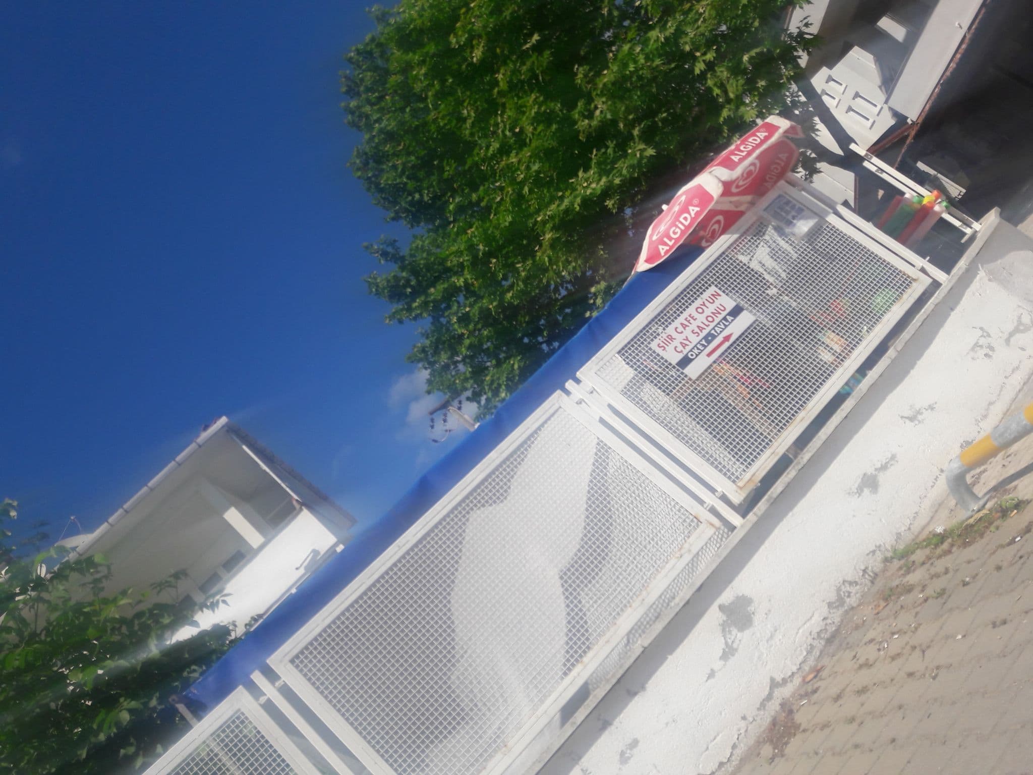 Street view near Kerpe Beach & Hotel & Restaurant, Kefken — © quidam (CC BY-SA · Mapillary)