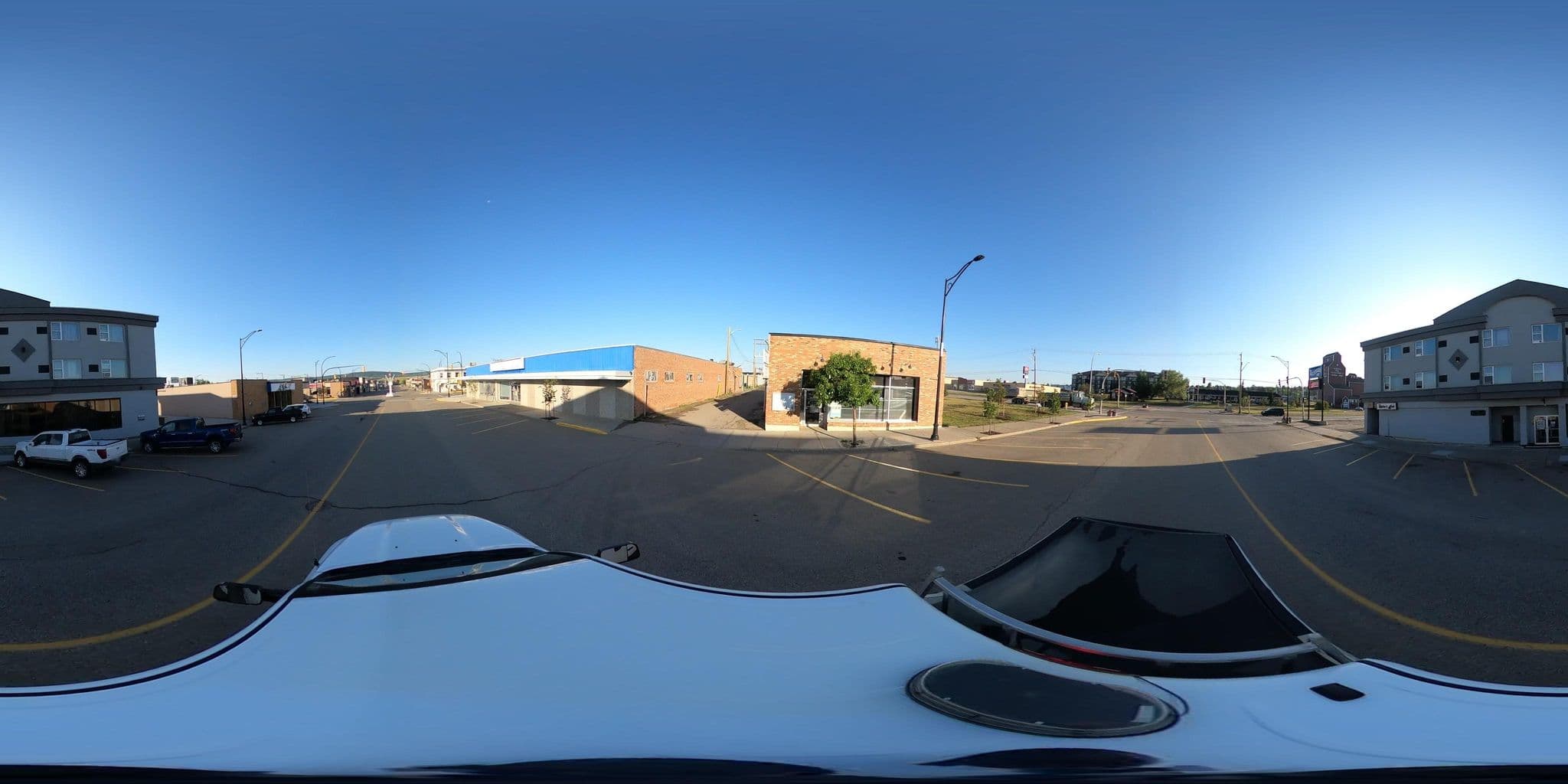 Street view near Silverado Inn, Dawson Creek — © CChalmersDCEngg (CC BY-SA · Mapillary)