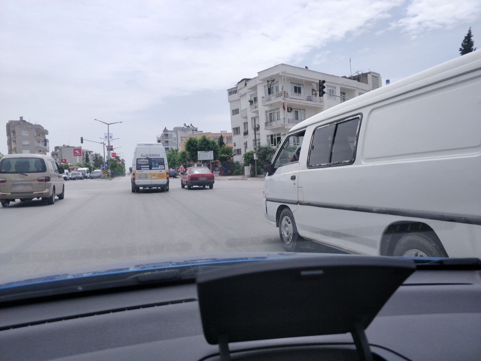 Street view near ROYAL MUT OTEL, Mut — © mkasar (CC BY-SA · Mapillary)