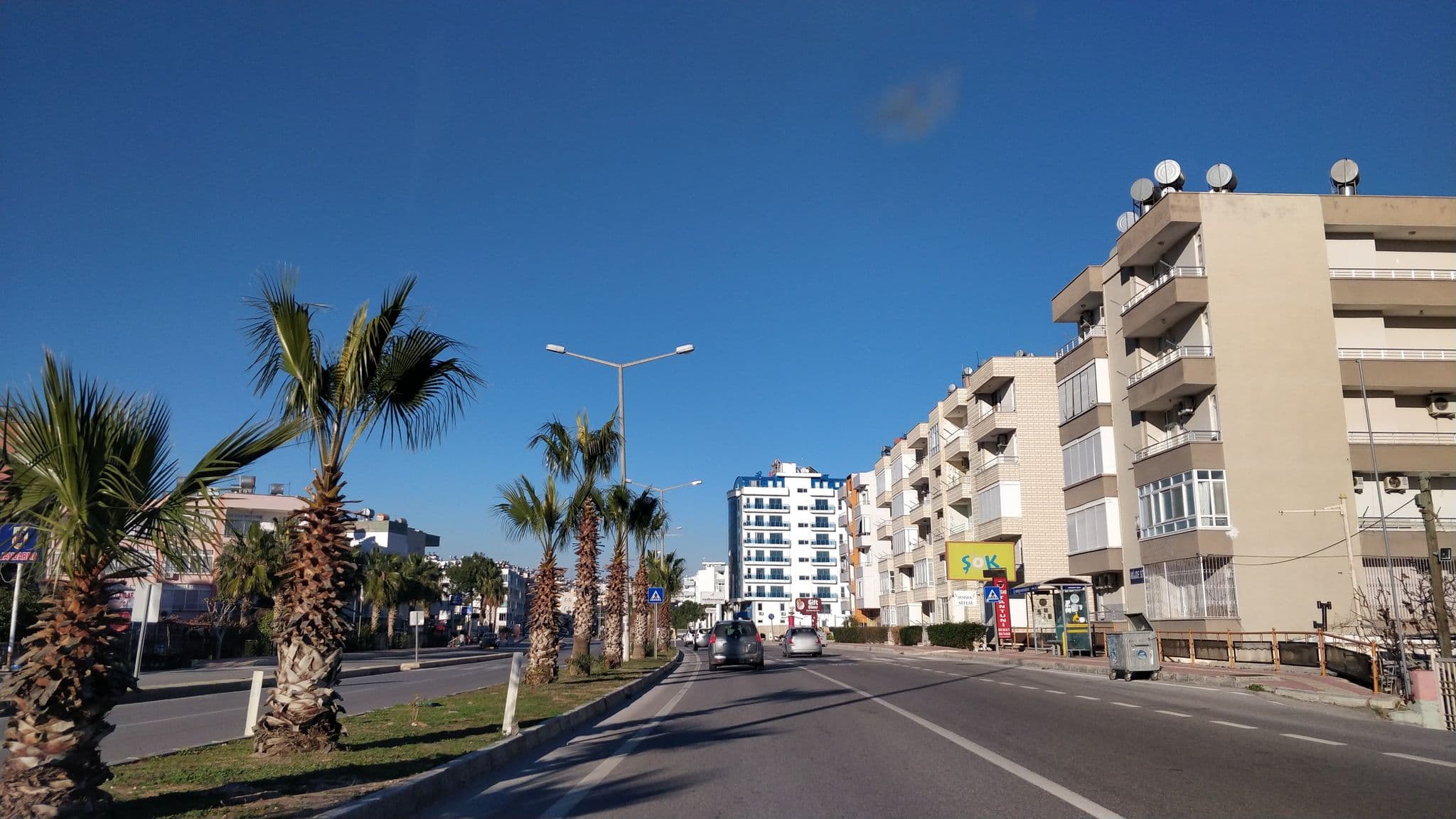 Street view near Ata Turistik Tesisleri, Atakent — © kasar (CC BY-SA · Mapillary)