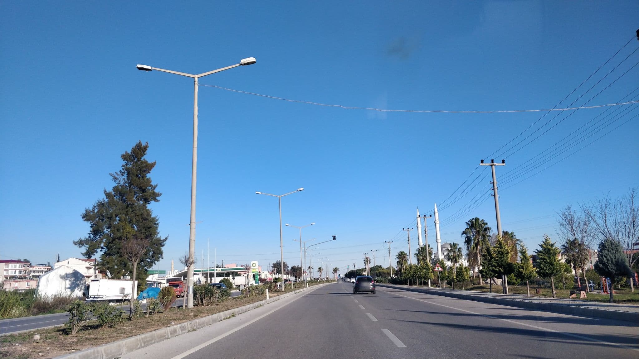 Street view near Işık Resort Hotel, Atayurt — © kasar (CC BY-SA · Mapillary)