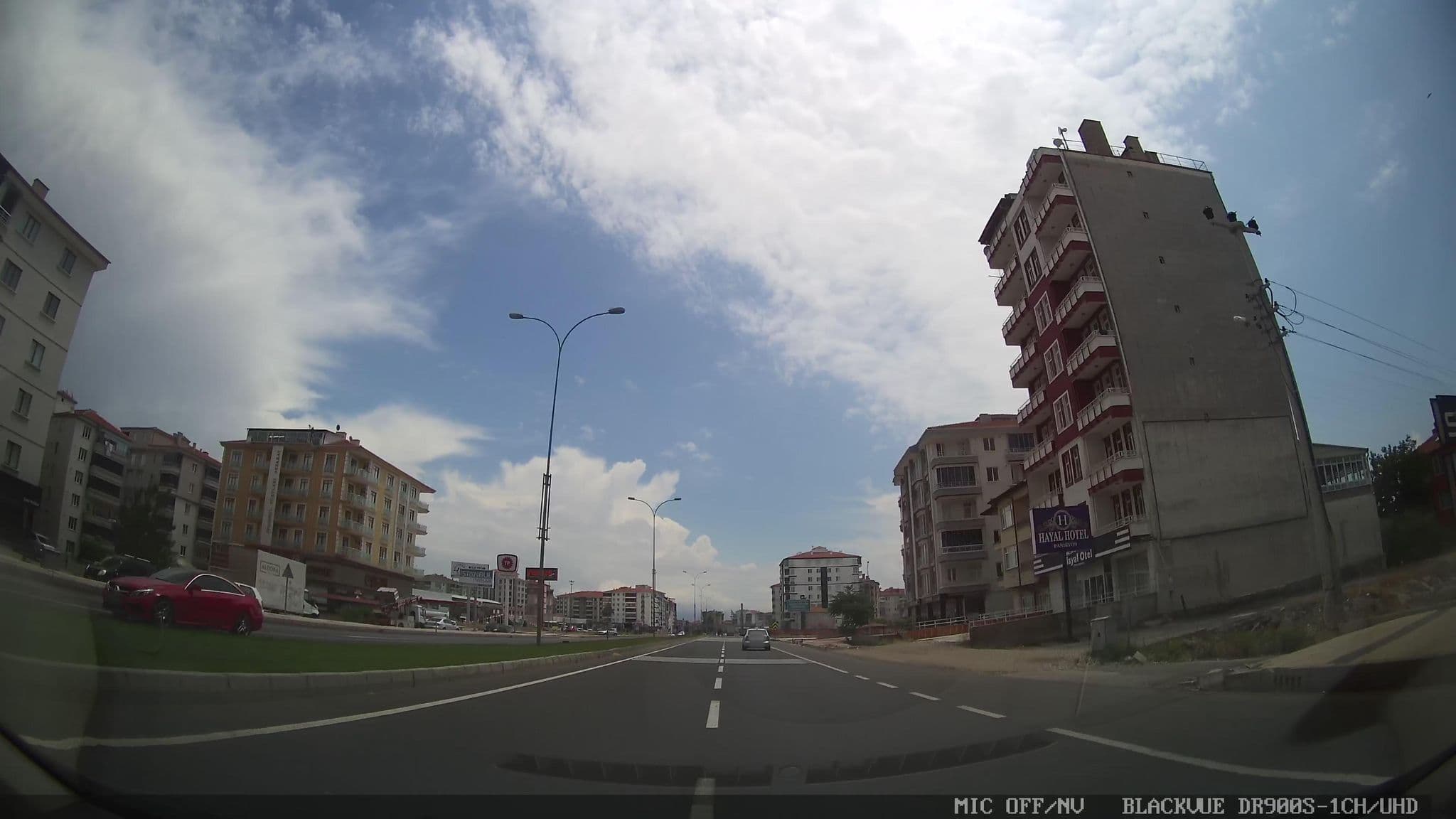 Street view near Emine Zekeriya Yar Pansiyon, Aksaray — © asturksever (CC BY-SA · Mapillary)