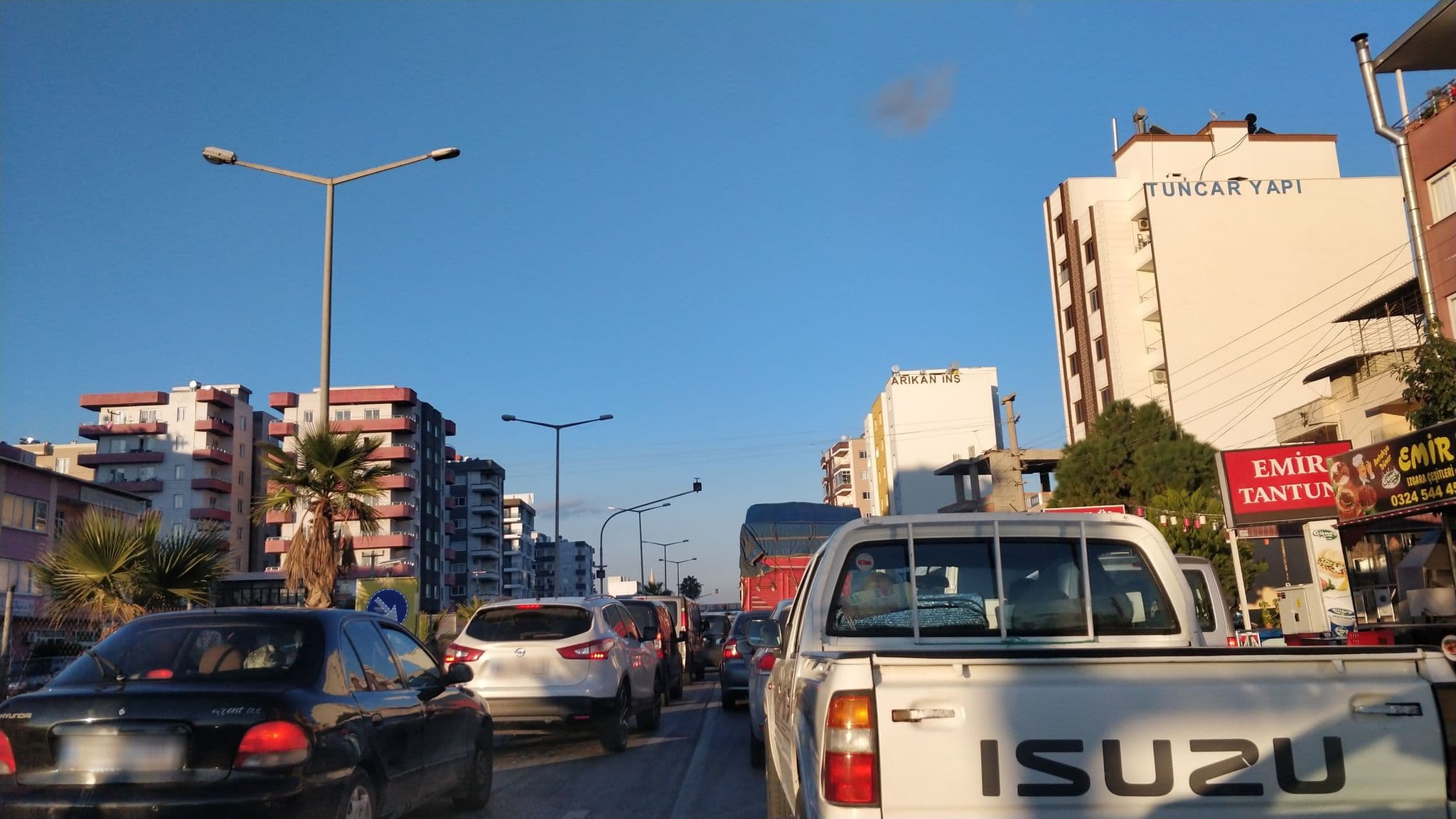 Street view near wonasis resort & Aqua Hotel, Çeşmeli — © kasar (CC BY-SA · Mapillary)
