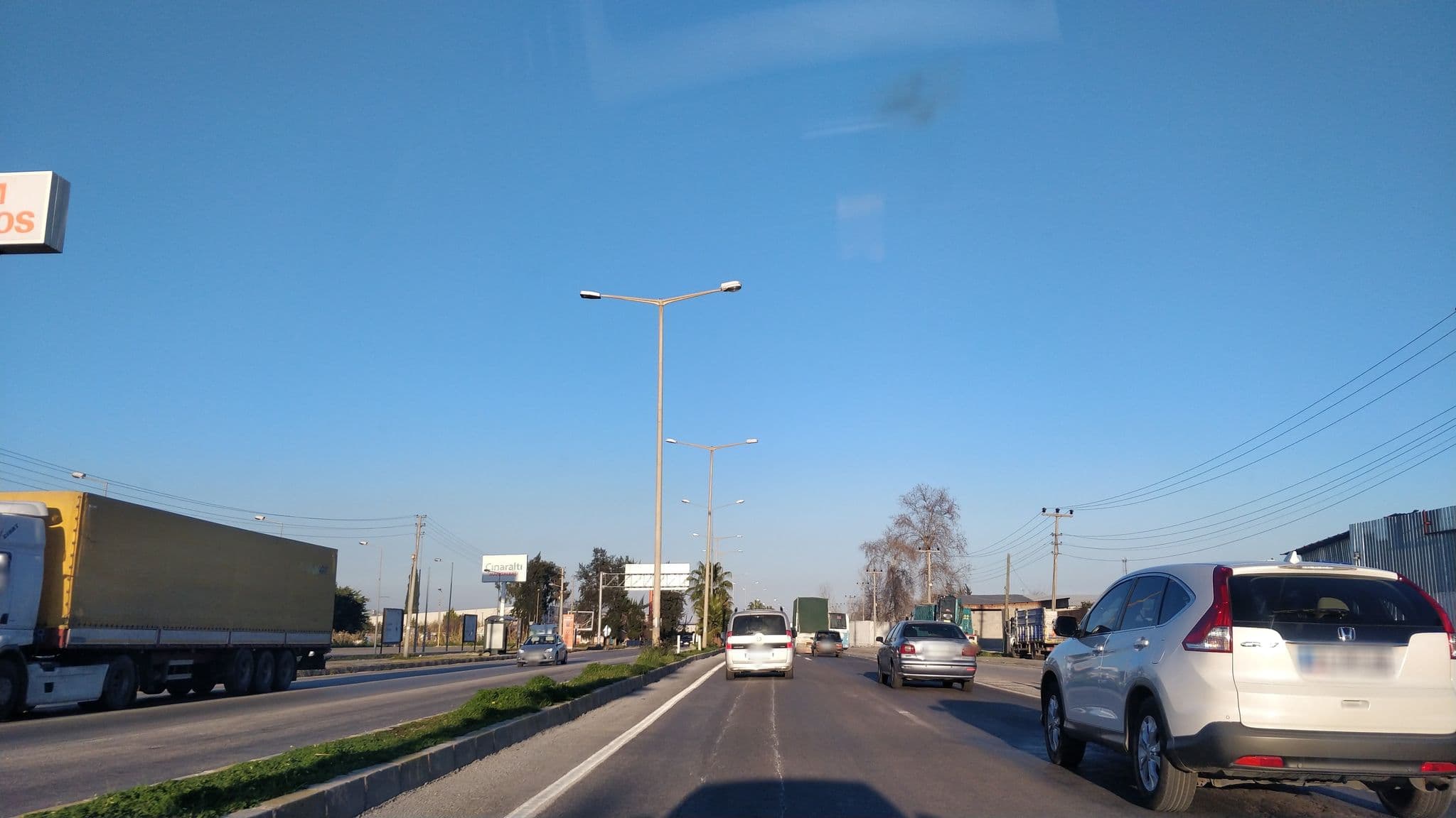Street view near Ziya erden tatil köyü tömük mersin, Arpaçbahşiş — © kasar (CC BY-SA · Mapillary)