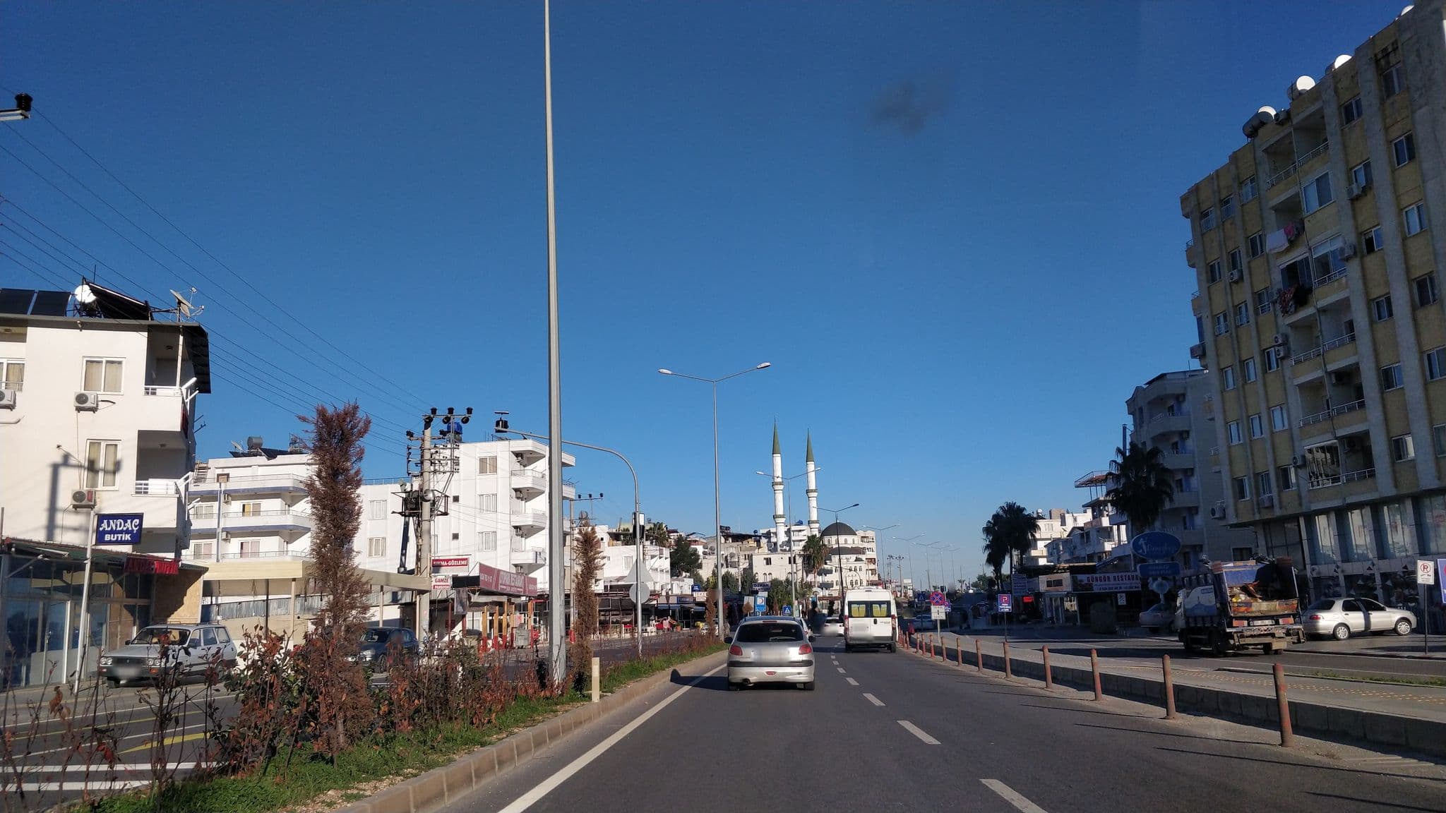 Street view near Hotel Eylül, Kızkalesi — © kasar (CC BY-SA · Mapillary)