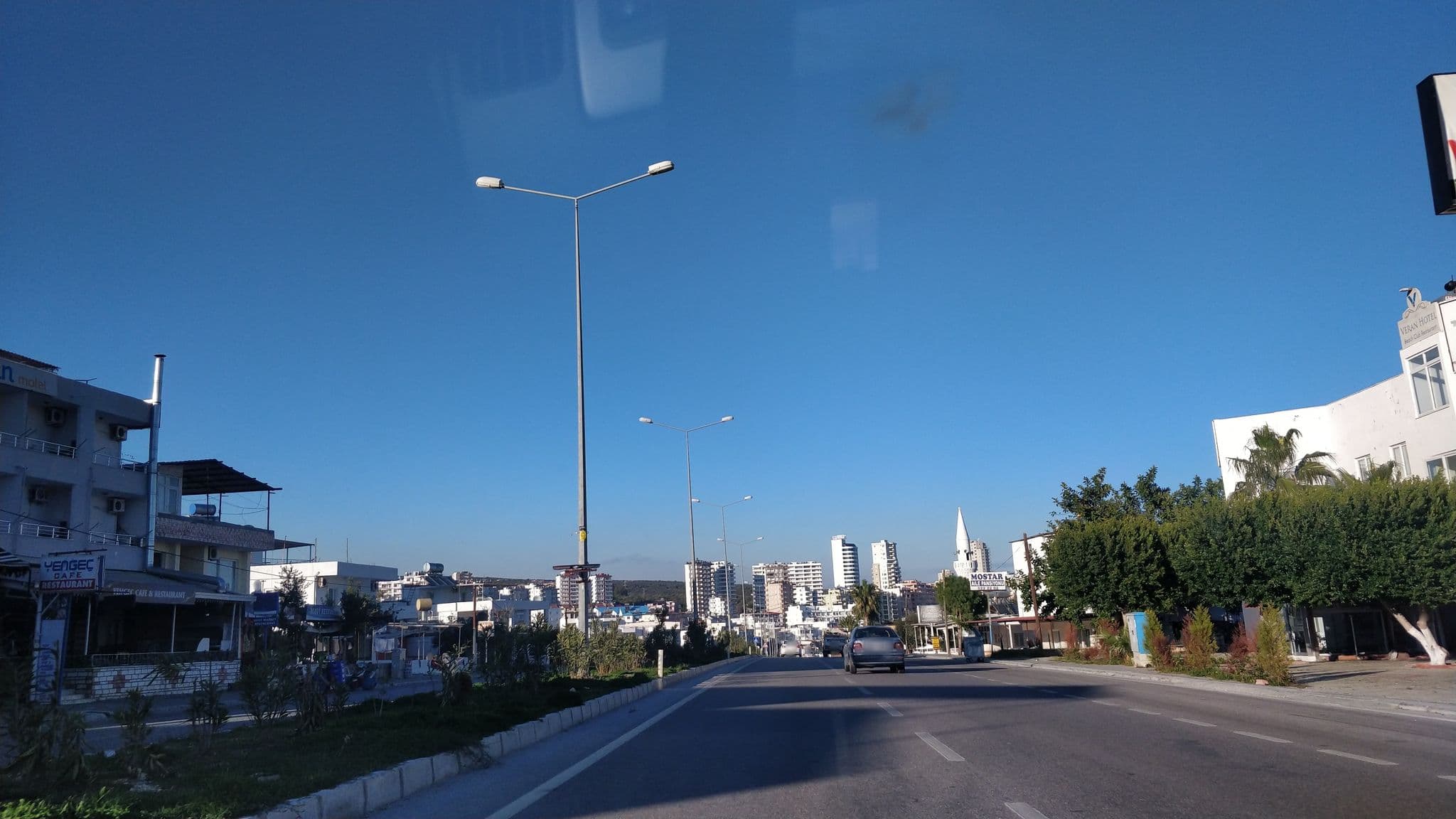 Street view near Özkan Pansiyon, Kızkalesi — © kasar (CC BY-SA · Mapillary)