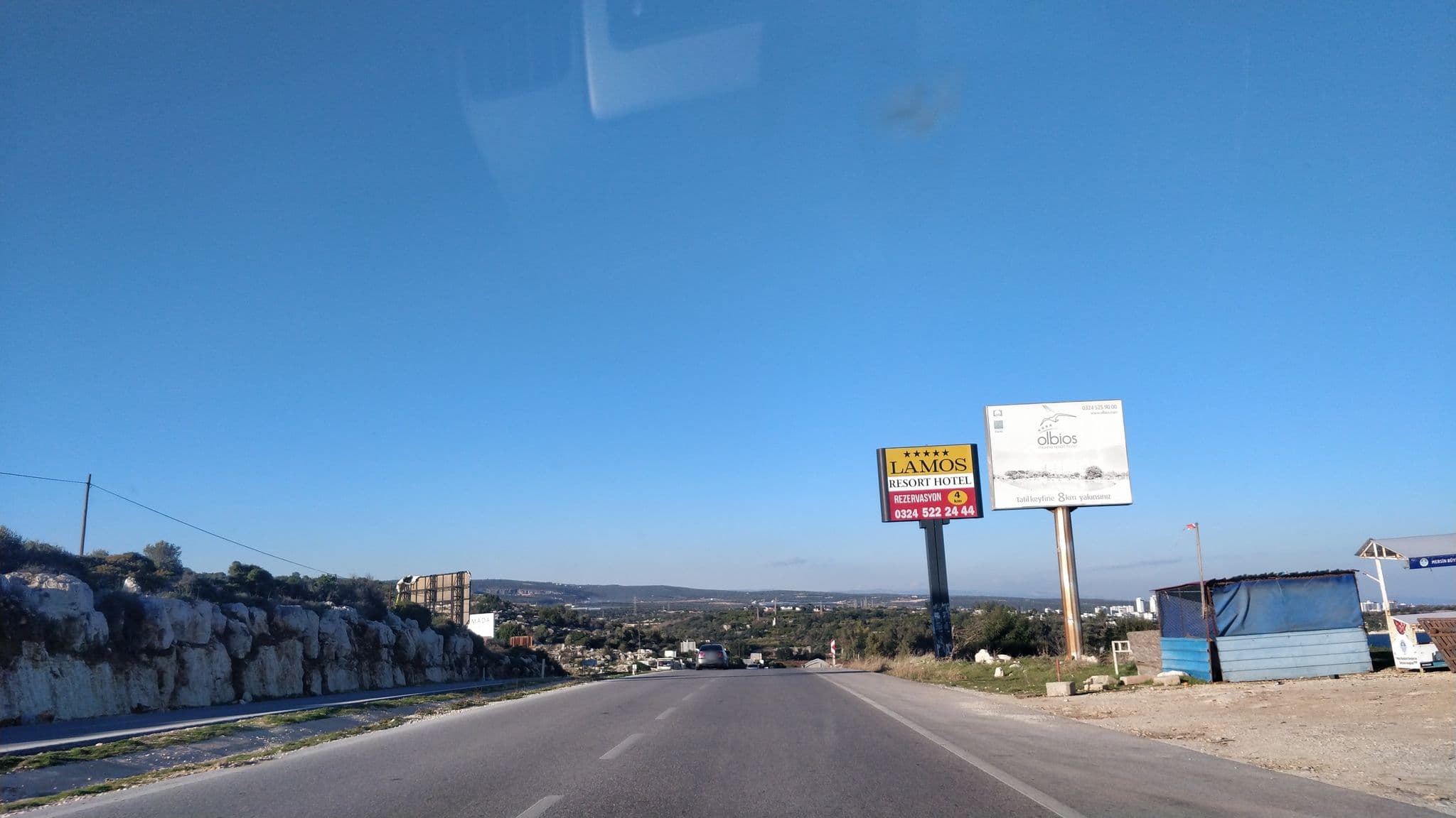 Street view near Sultanoğlu, Kızkalesi — © kasar (CC BY-SA · Mapillary)