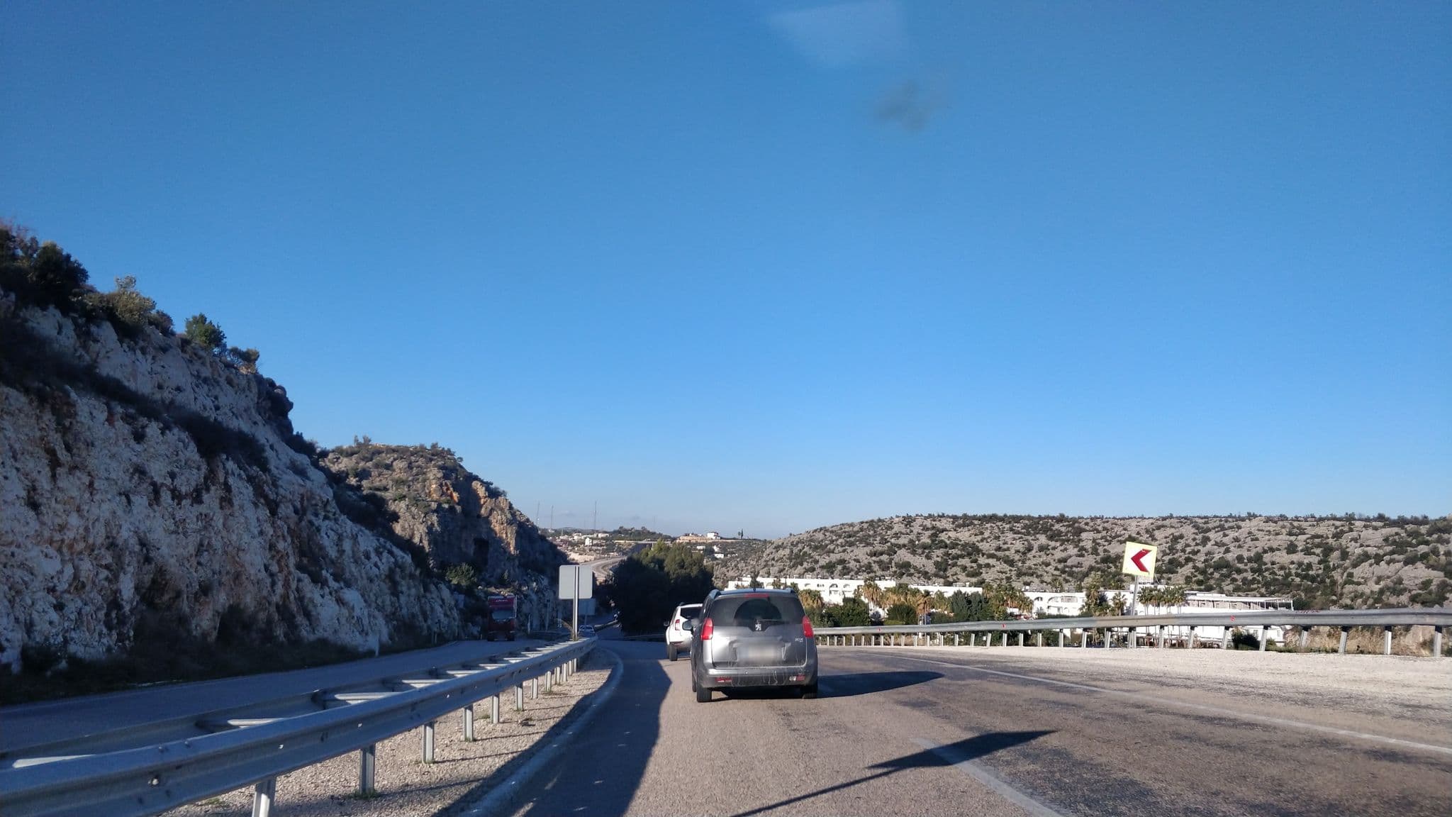 Street view near Seher Pansiyon, Narlıkuyu — © kasar (CC BY-SA · Mapillary)