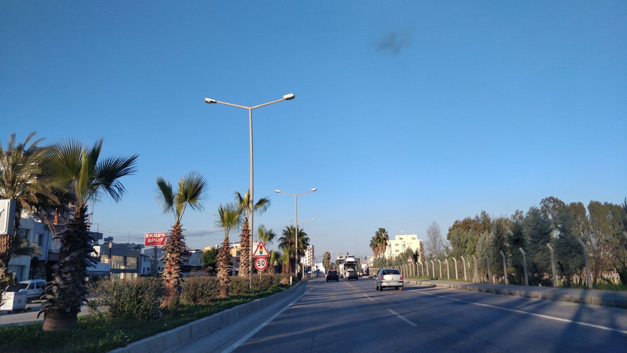 Street view near liparis park tatil köyü, Arpaçbahşiş — © kasar (CC BY-SA · Mapillary)