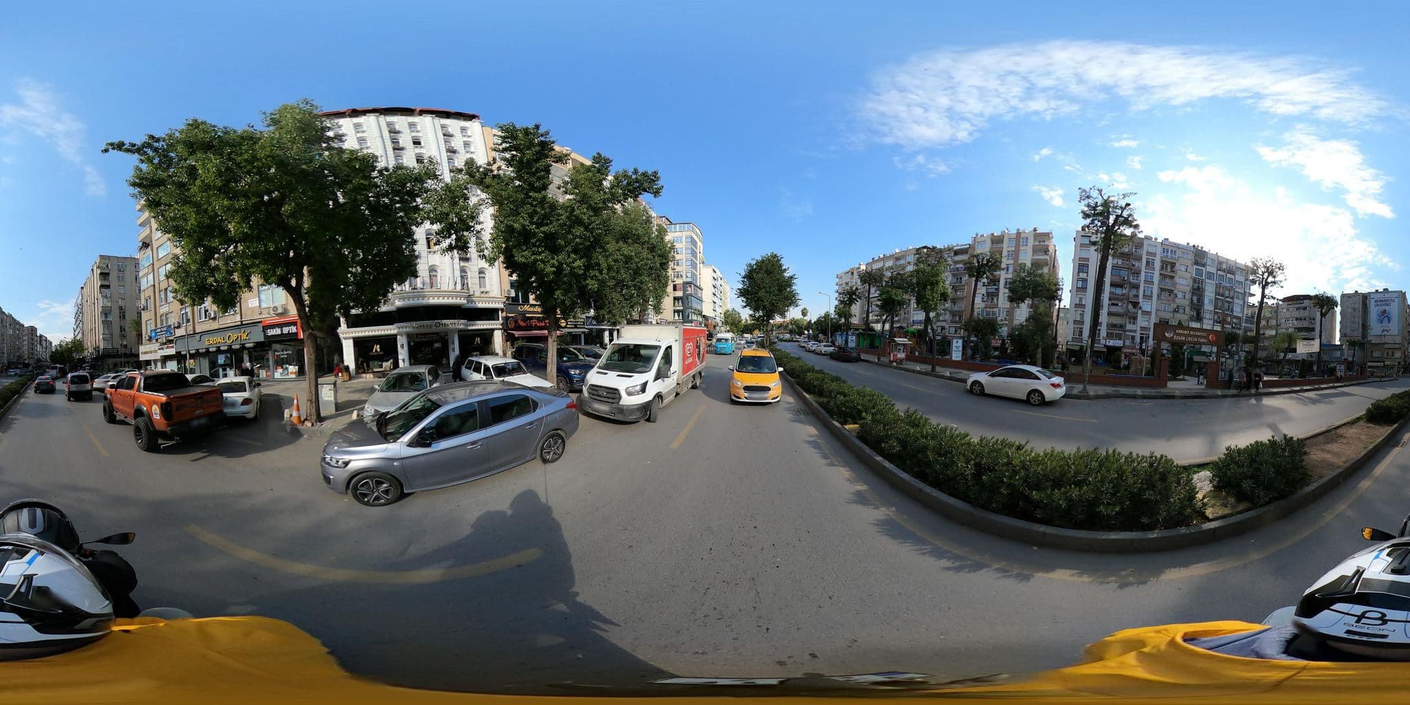 Street view near Grand aktas otel Resot, Mersin — © PalmCity (CC BY-SA · Mapillary)