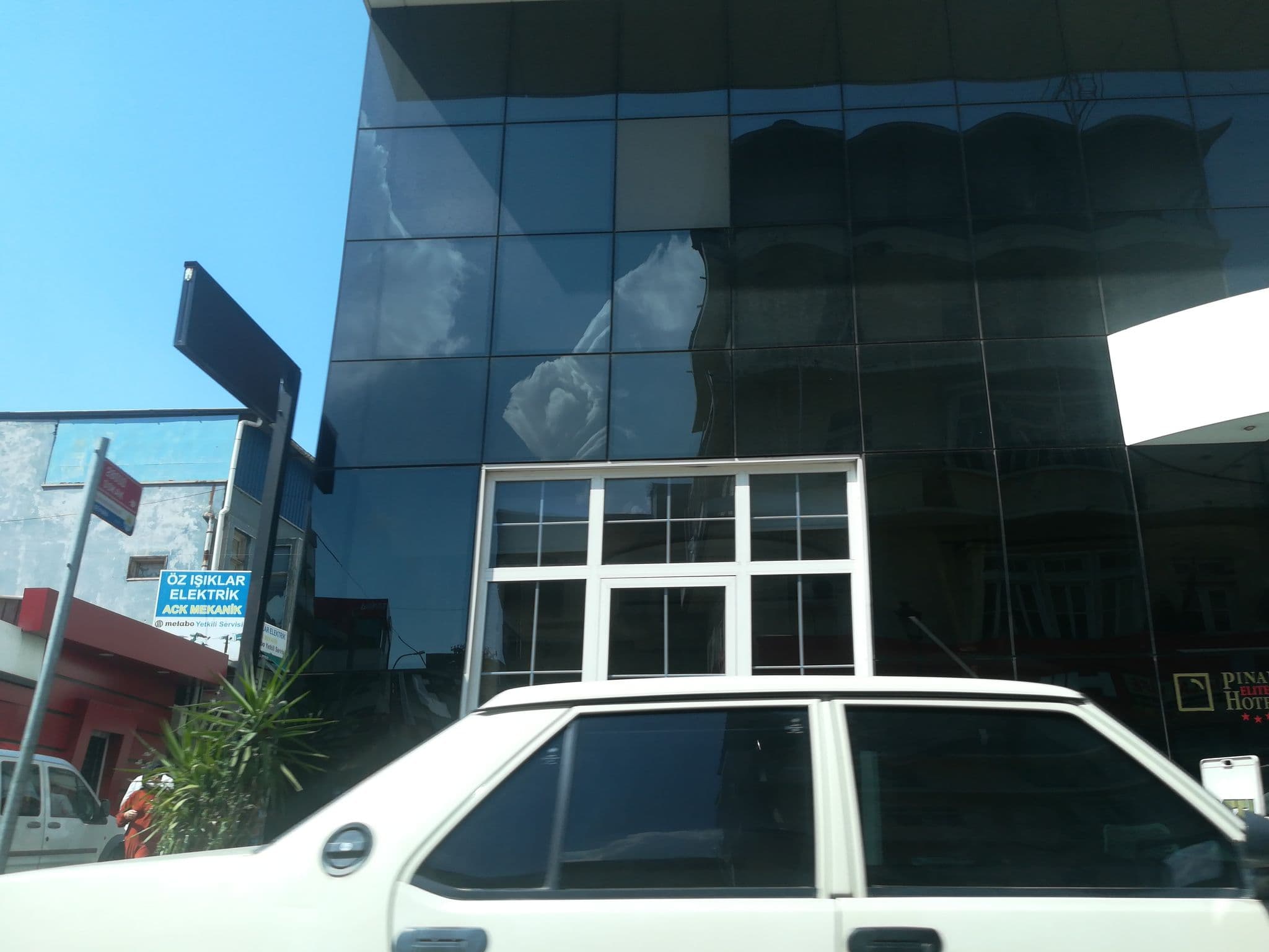 Street view near Polat Elite Hotel, Adana — © samil (CC BY-SA · Mapillary)