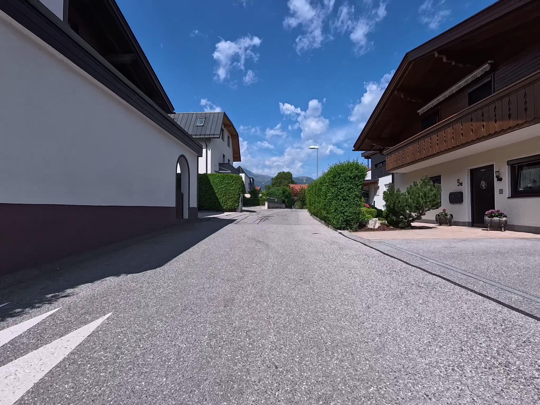 Street view near Haus Singer, Axams — © voyage-hors-saison (CC BY-SA · Mapillary)