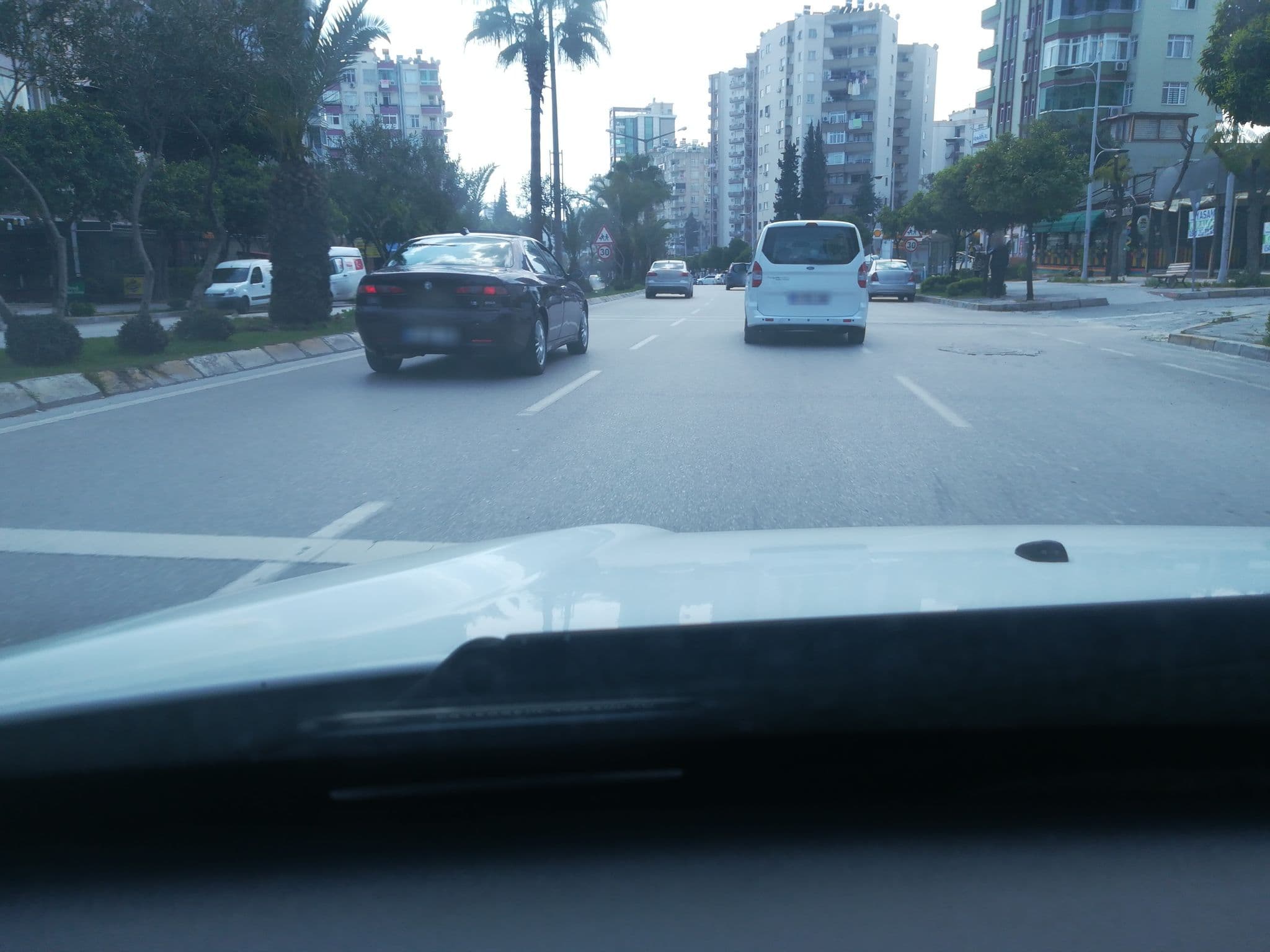 Street view near Sheraton Otel, Karslı — © samil (CC BY-SA · Mapillary)