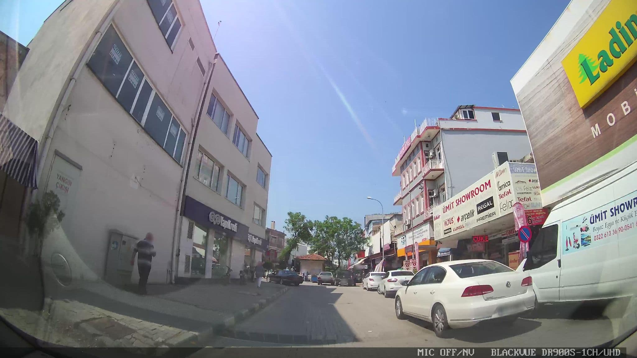 Street view near Kaya Otel, Ceyhan — © asturksever (CC BY-SA · Mapillary)