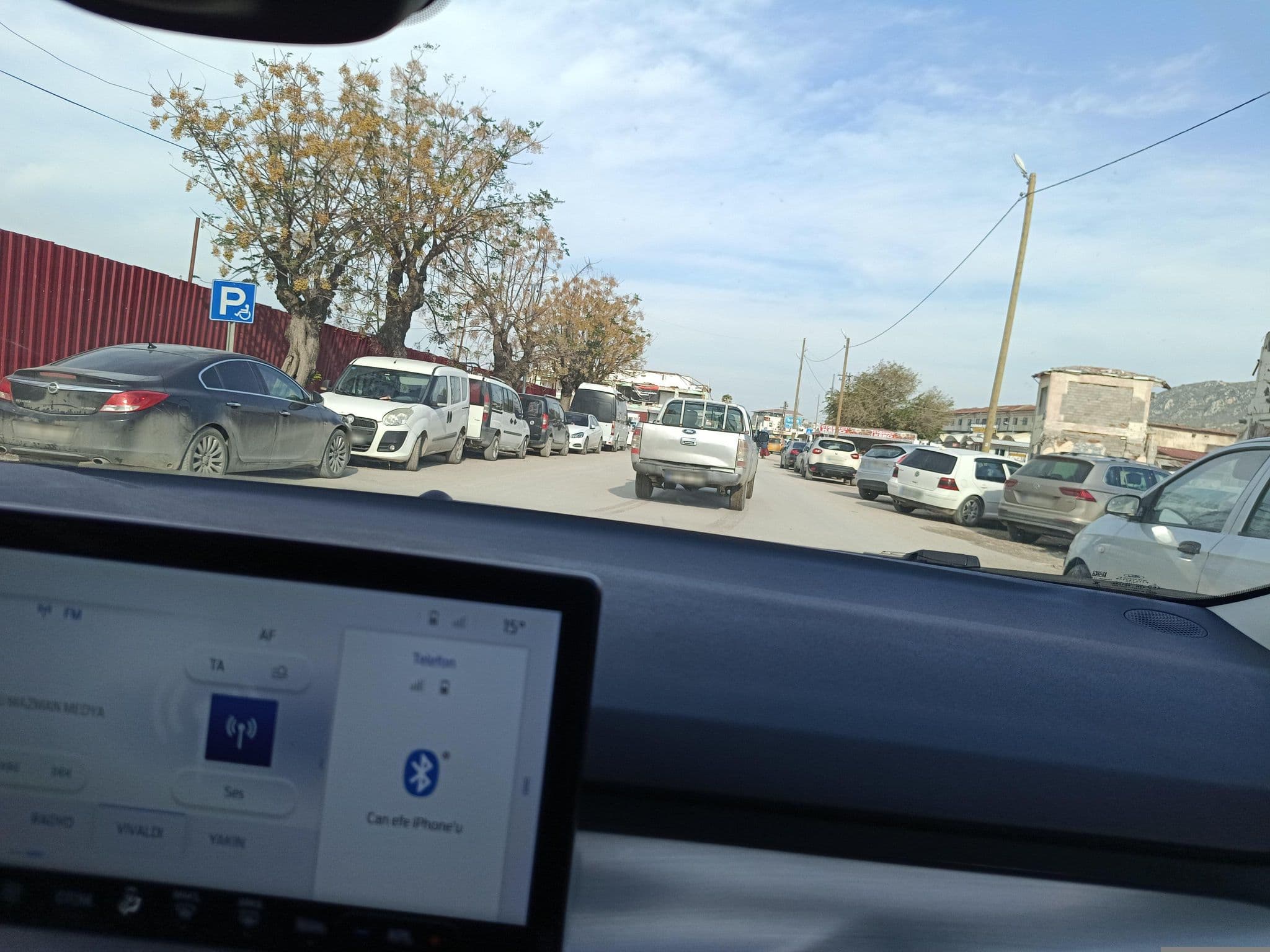 Street view near Güney Hotel Antakya, Antakya — © meryem (CC BY-SA · Mapillary)