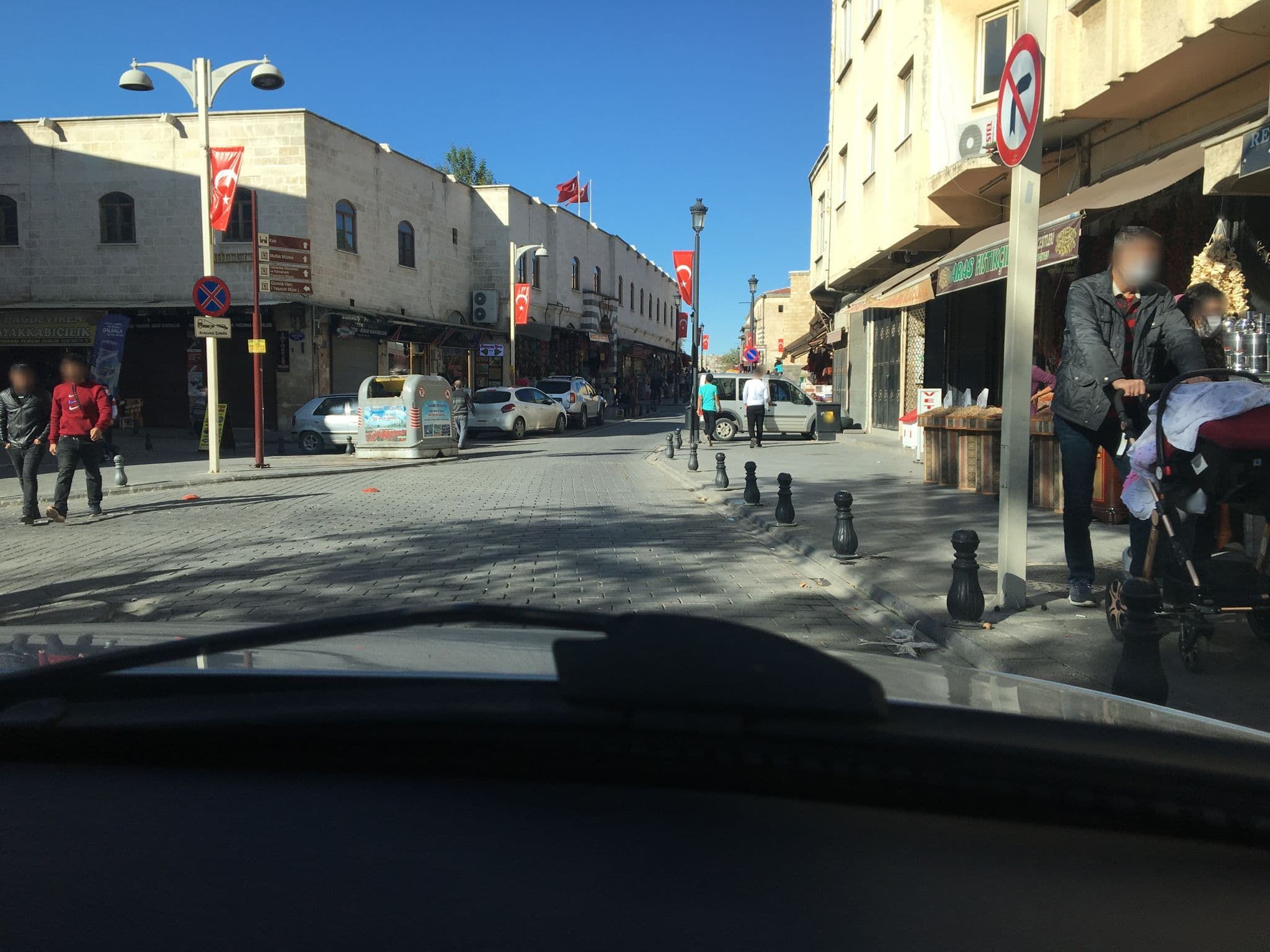 Street view near Asude Konak, Gaziantep — © bayram44 (CC BY-SA · Mapillary)