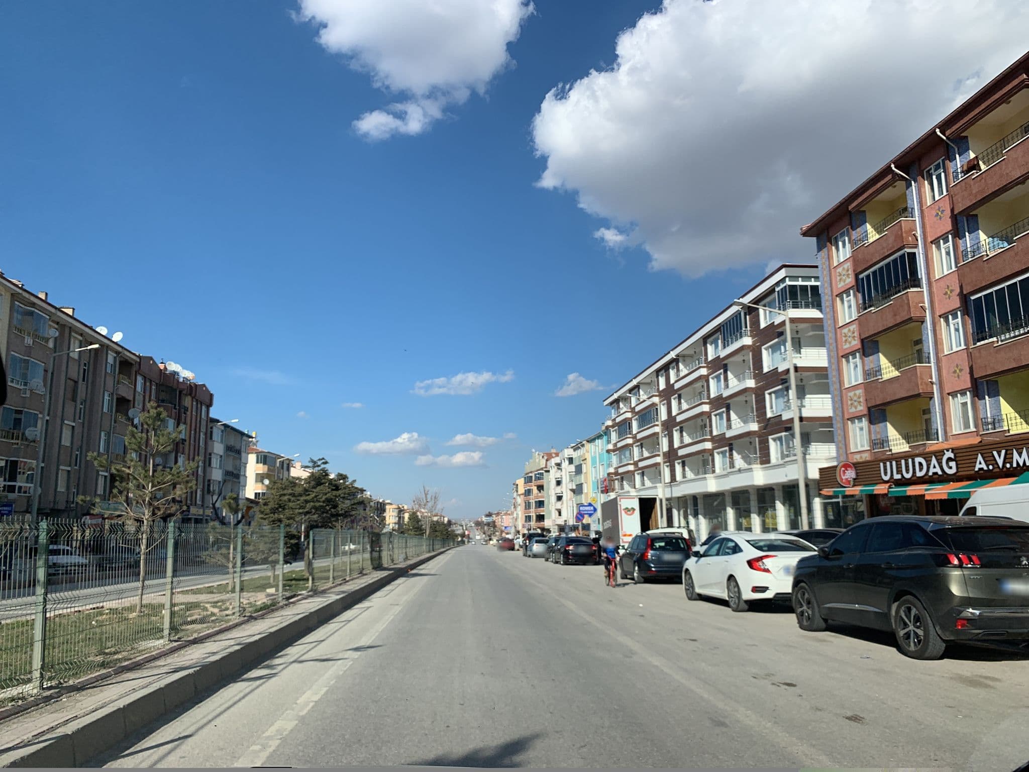 Street view near Furkan Hotel, Kulu — © empty (CC BY-SA · Mapillary)