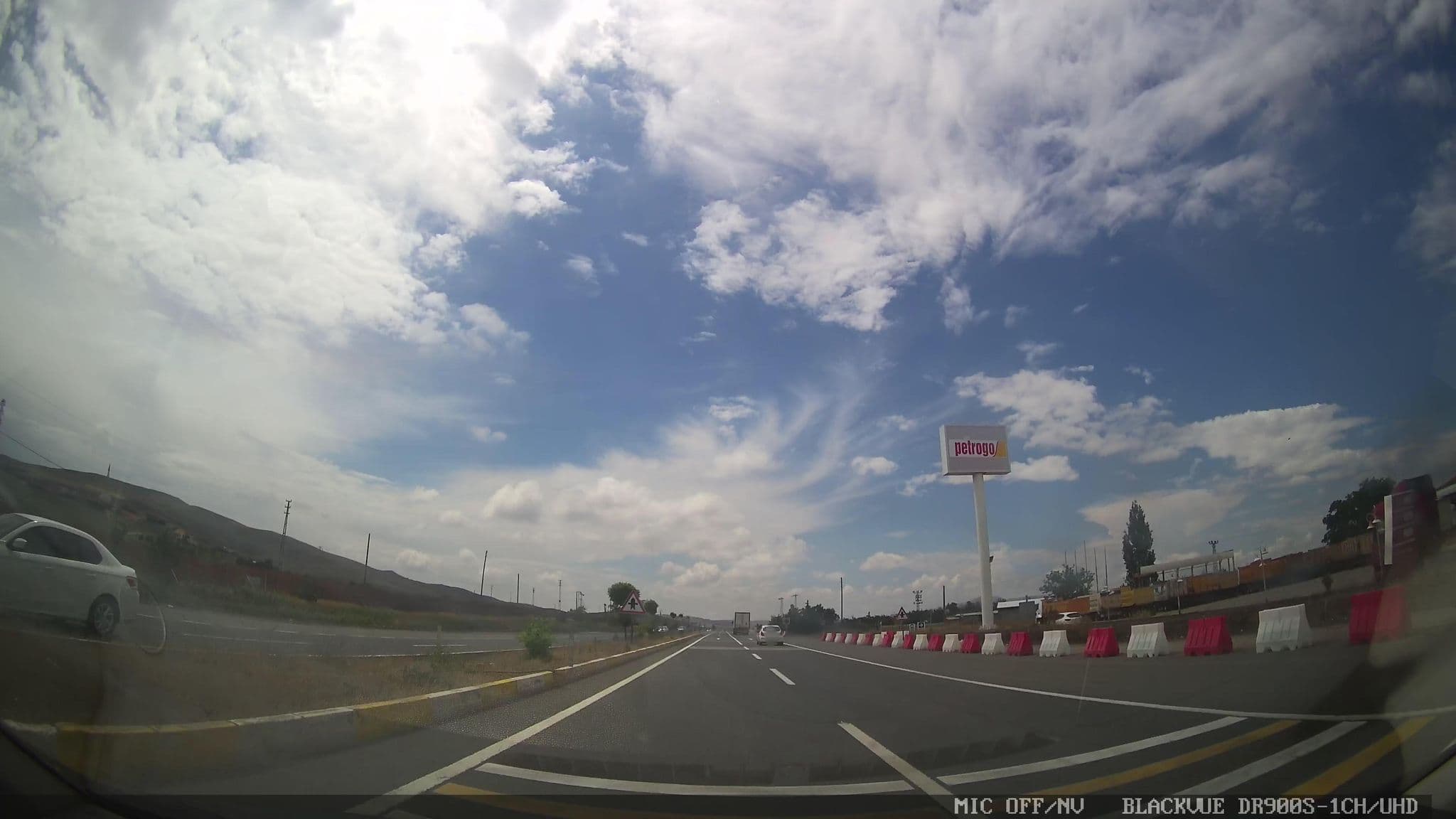 Street view near Volvo Palace, Altpınar — © asturksever (CC BY-SA · Mapillary)