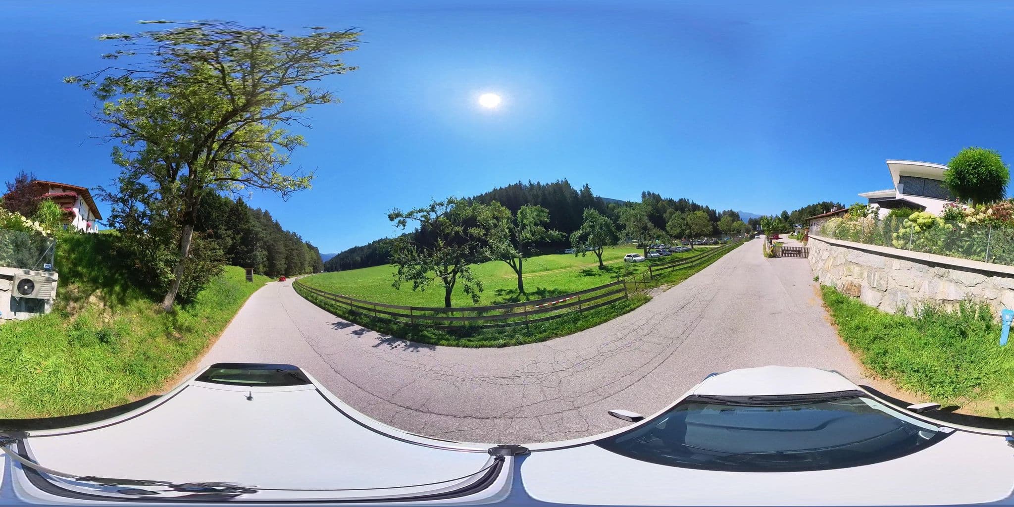 Street view near Ferienhof Edenhauserhof, Völs — © osmplus_org (CC BY-SA · Mapillary)