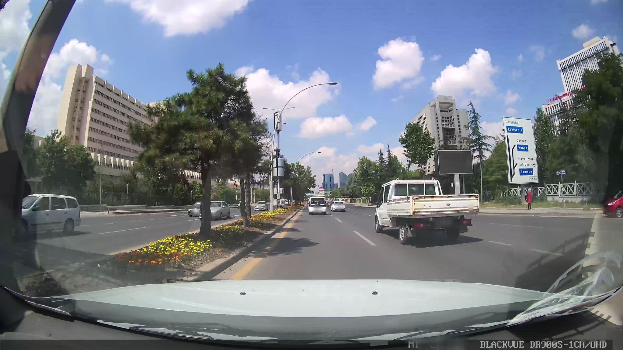 Street view near Ali Abi Bekleme Noktasi, Mebusevleri — © lutfullah (CC BY-SA · Mapillary)