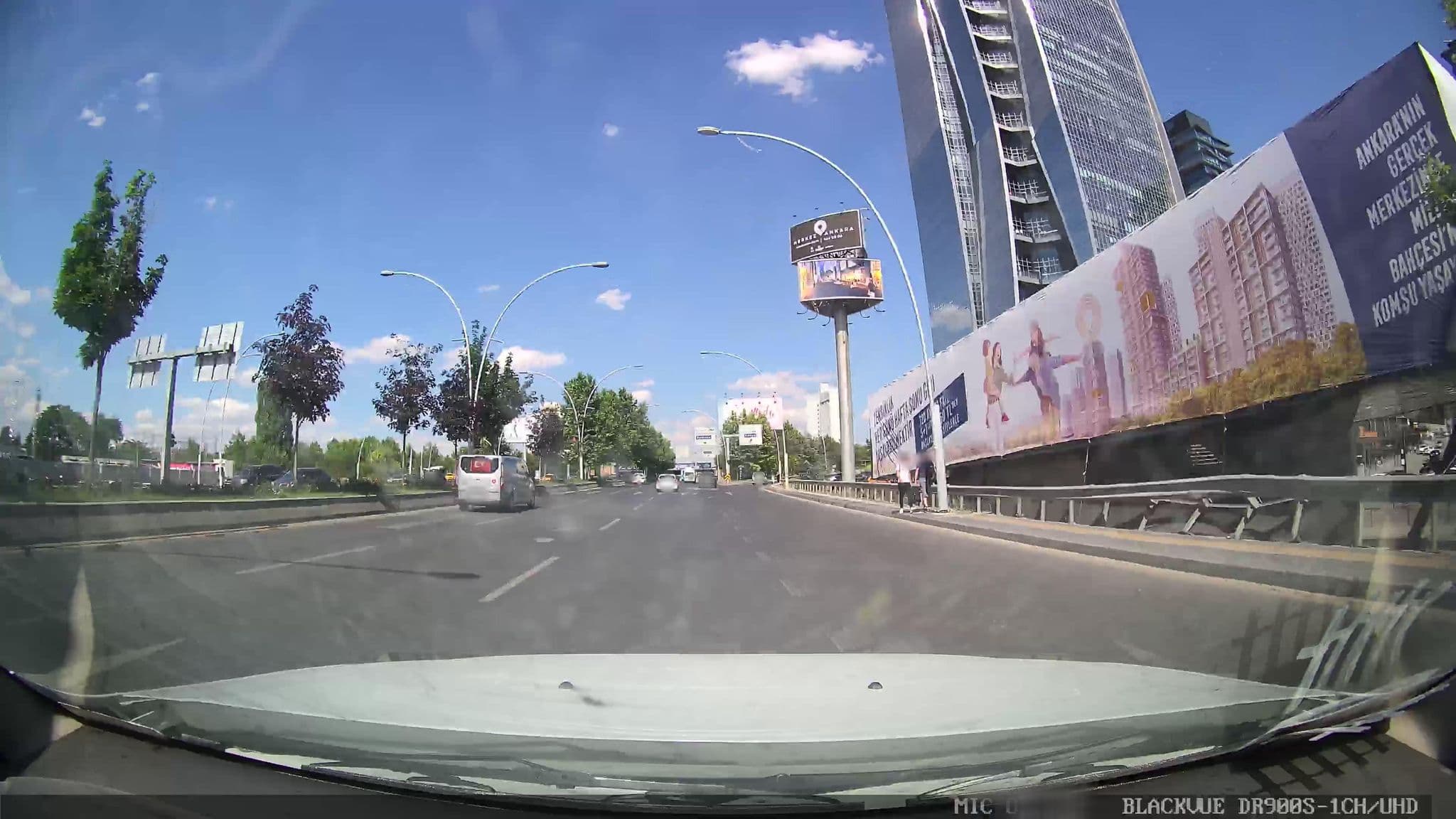 Street view near Setur, Mebusevleri — © lutfullah (CC BY-SA · Mapillary)