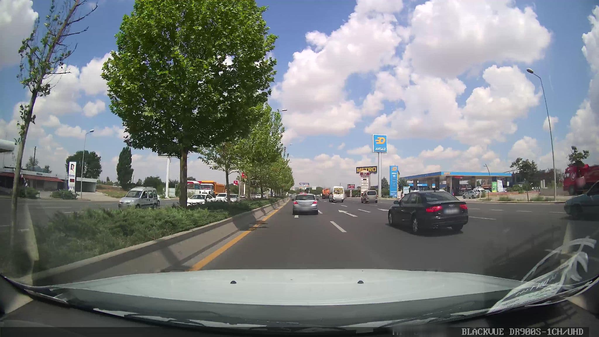 Street view near RIXOS, Batikent — © lutfullah (CC BY-SA · Mapillary)