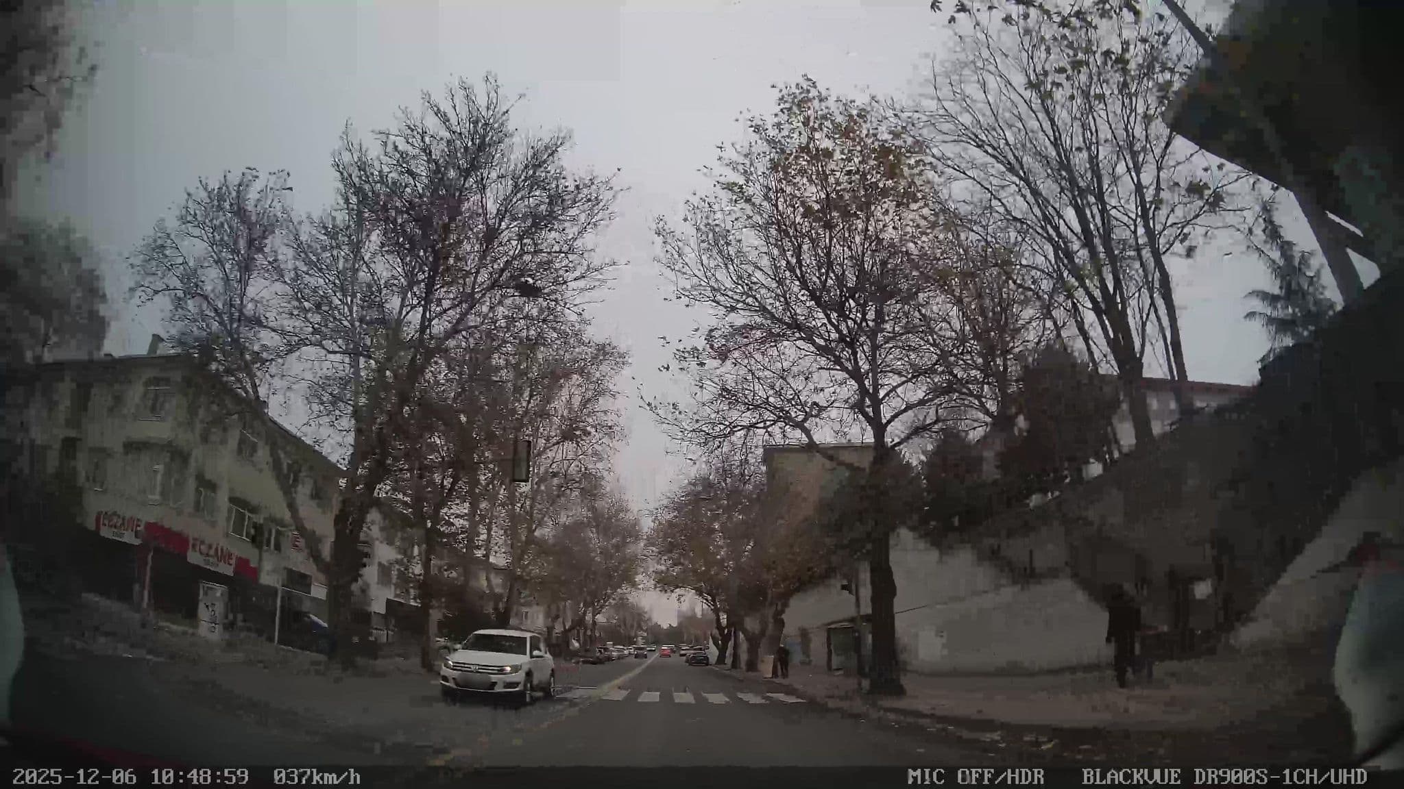 Street view near Agate Otel, Mebusevleri — © unen (CC BY-SA · Mapillary)