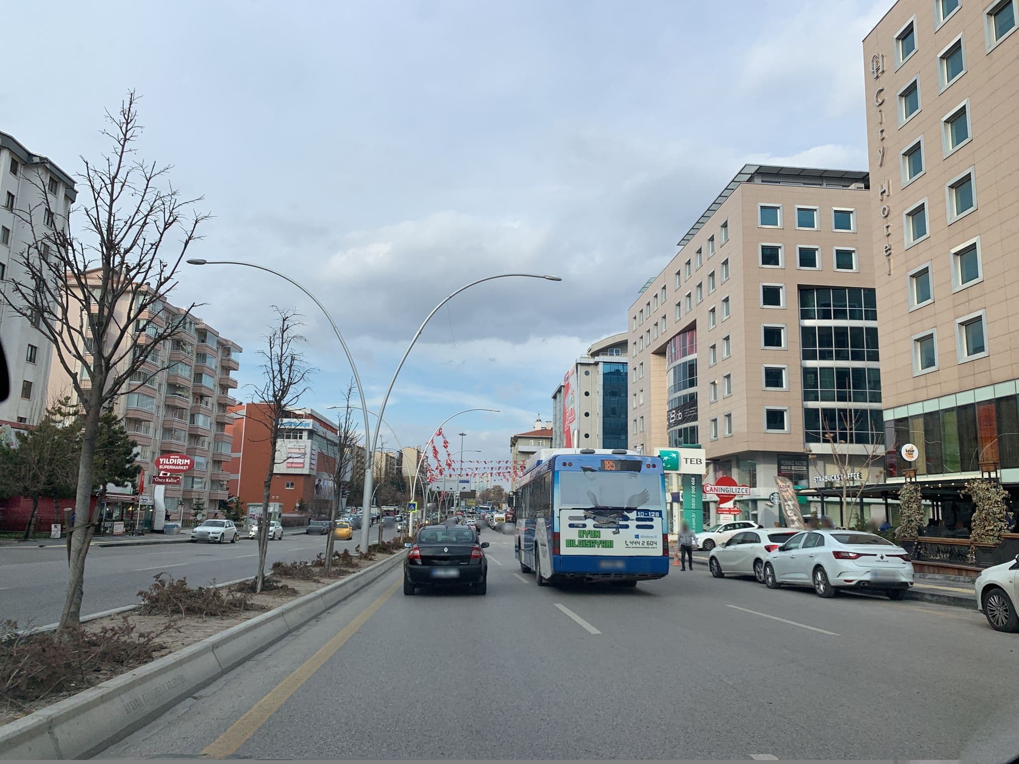 Street view near Unique Spa, Gaziosmanpaşa — © empty (CC BY-SA · Mapillary)