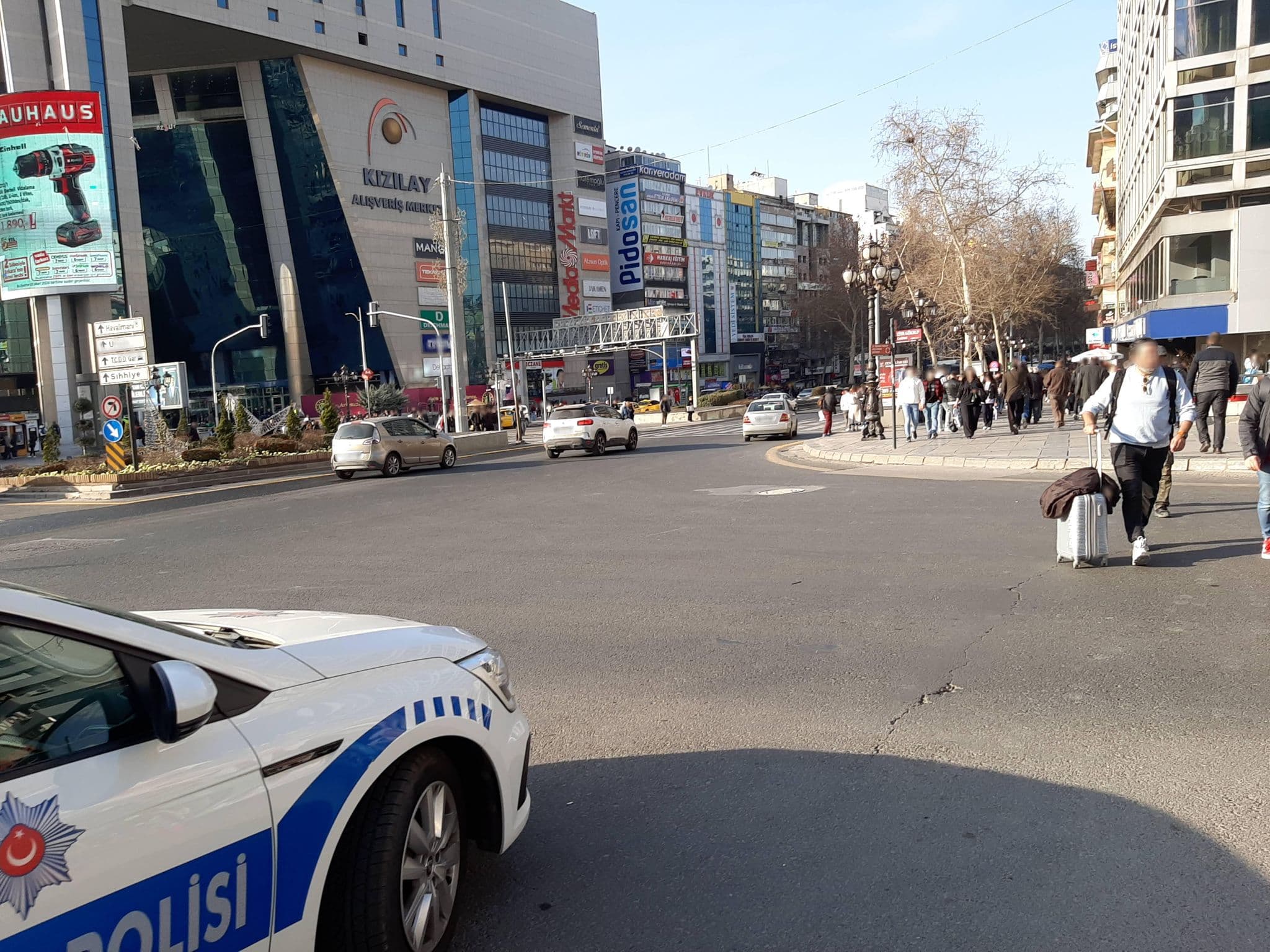 Street view near ZzzzZZzzzZzz.., Ankara — © BeronTheColossus (CC BY-SA · Mapillary)