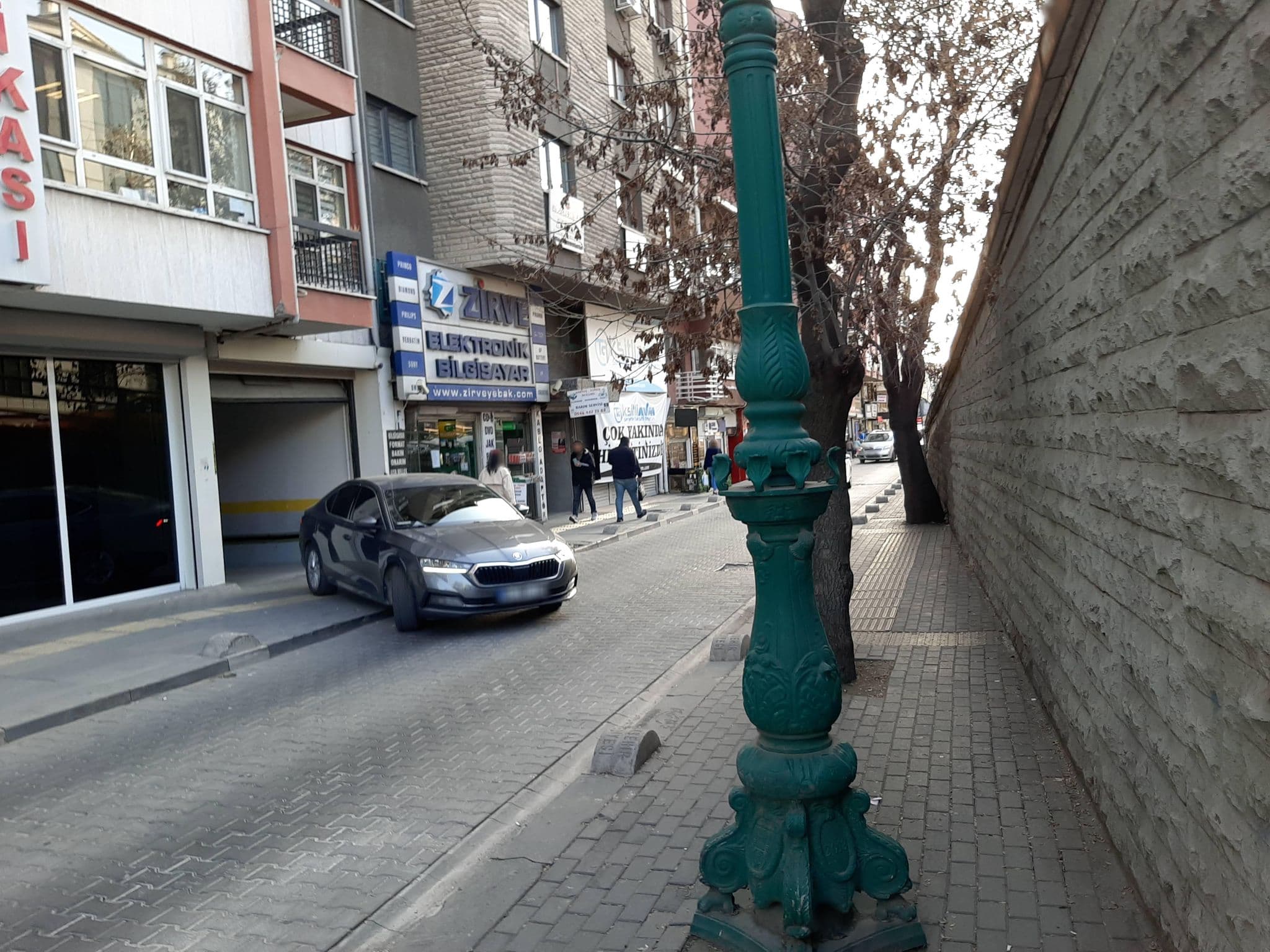 Street view near Atlantis Organizasyon, Kızılay — © BeronTheColossus (CC BY-SA · Mapillary)