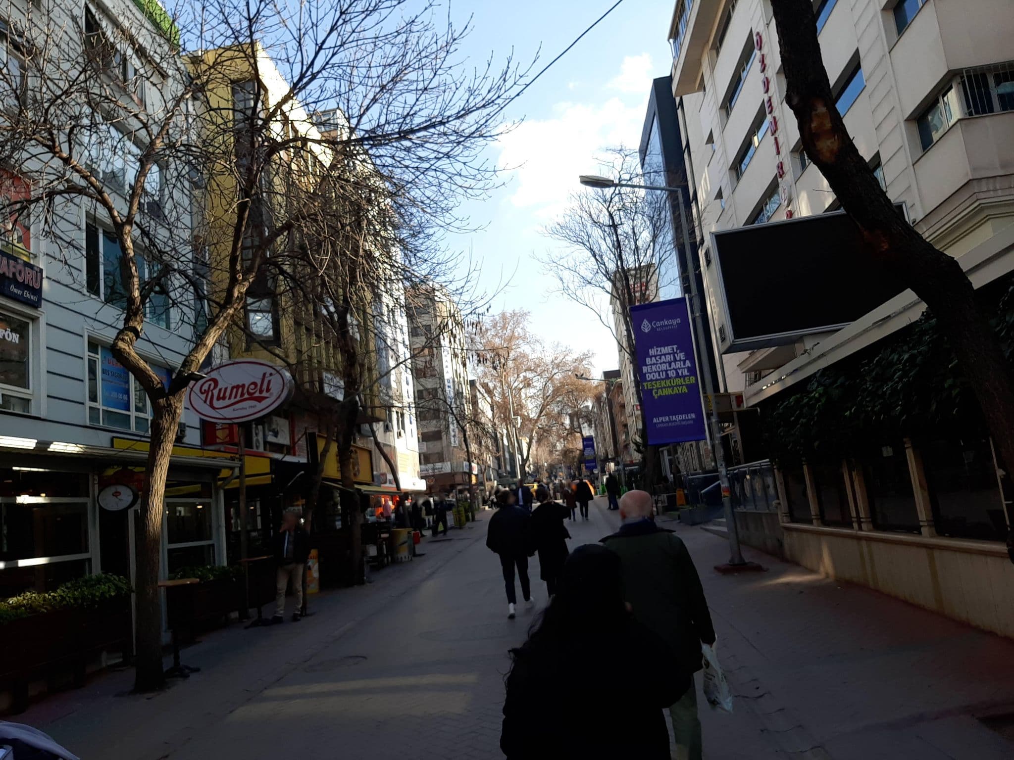 Street view near Heaven **** Otel, Ankara — © BeronTheColossus (CC BY-SA · Mapillary)