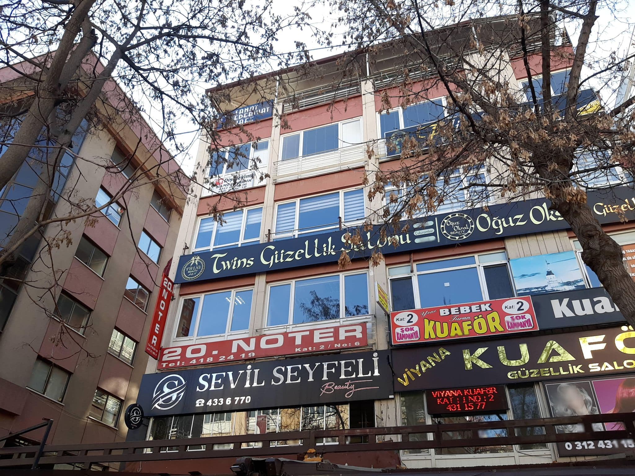 Street view near Park Dedeman Kızılay Ankara, Ankara — © BeronTheColossus (CC BY-SA · Mapillary)