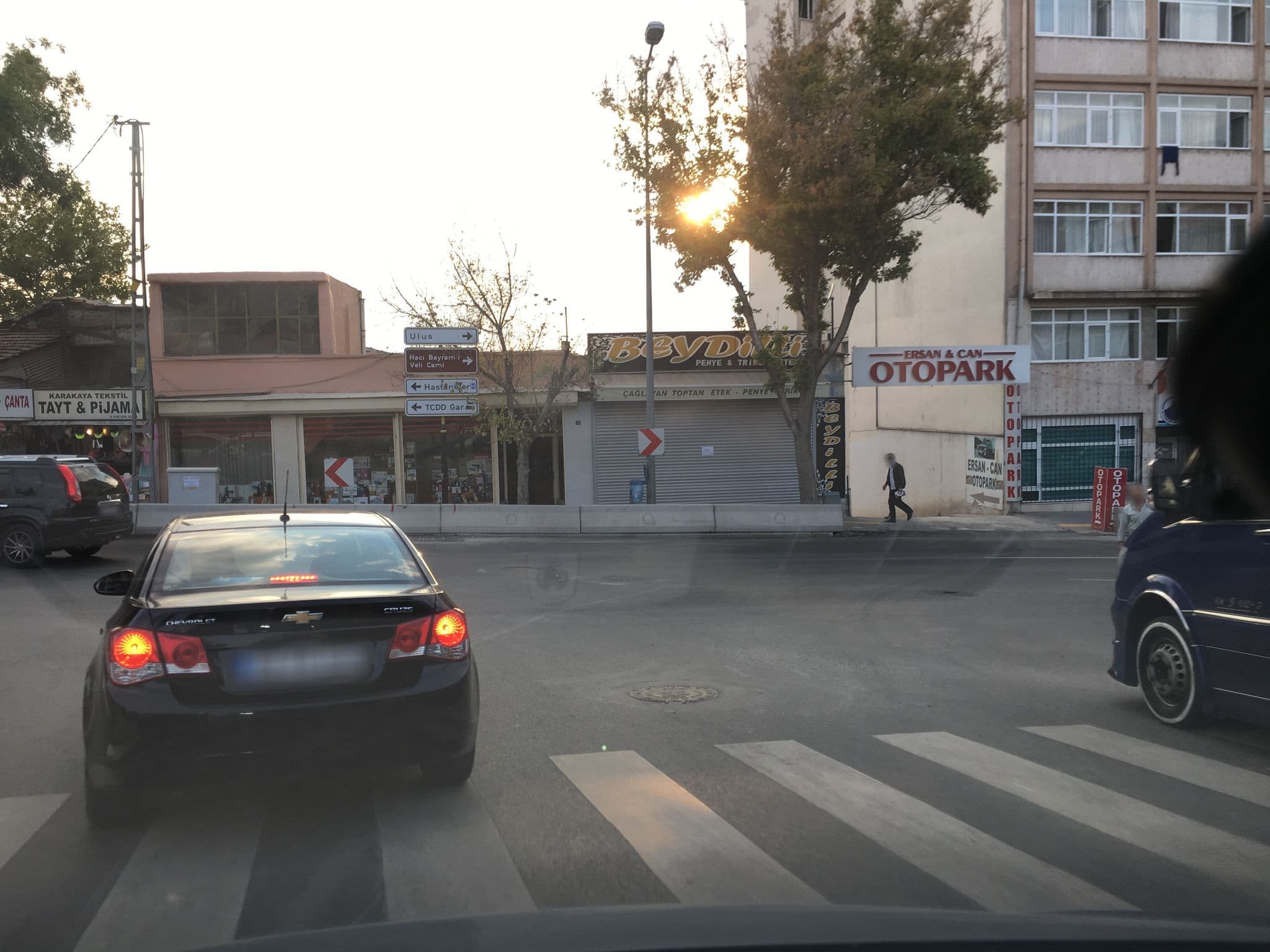 Street view near PTT Konukevi, Ankara — © empty (CC BY-SA · Mapillary)