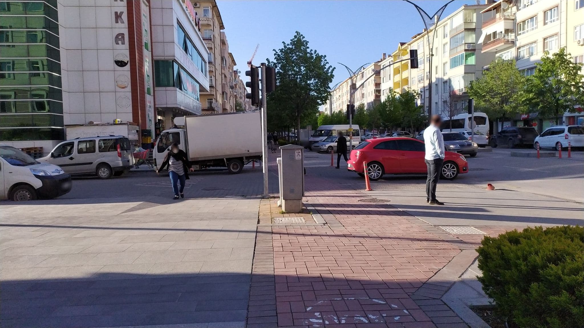 Street view near Sekonder Metabolit Tatil Köyü, Kırşehir — © hamidgf (CC BY-SA · Mapillary)
