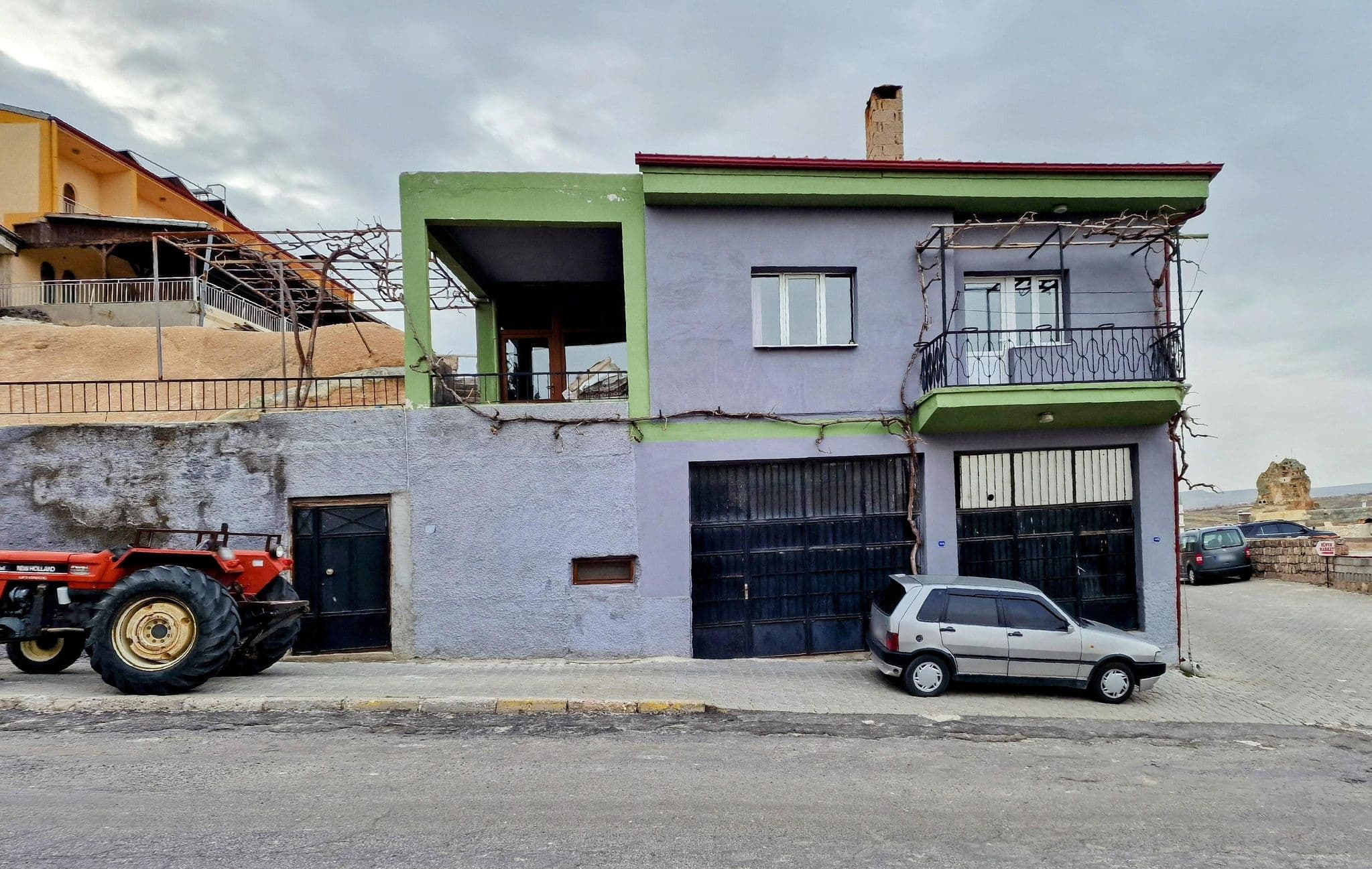 Street view near Burcu Kaya Hotel, Göreme — © km2bp (CC BY-SA · Mapillary)