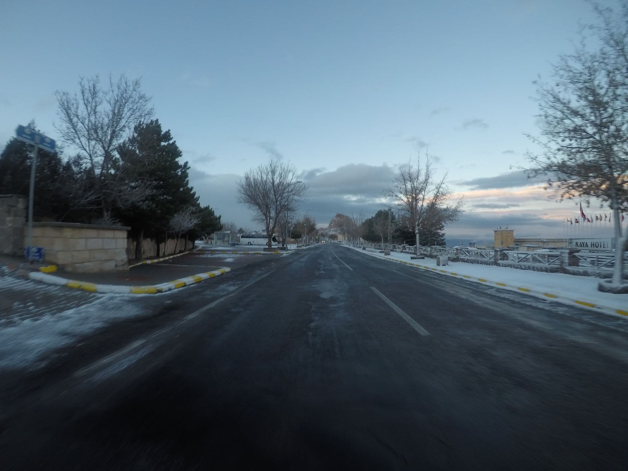 Street view near Uçhisar Kaya Hotel, Göreme — © chrisbeddow (CC BY-SA · Mapillary)