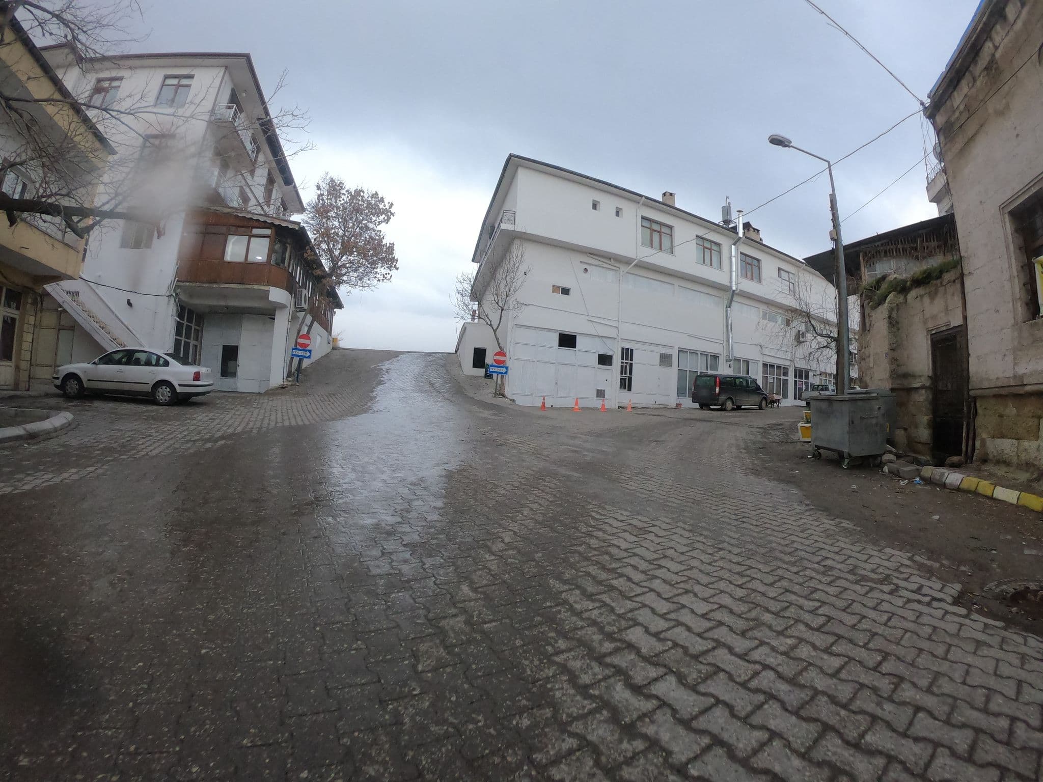 Street view near Hotel Crazyhorse, Göreme — © chrisbeddow (CC BY-SA · Mapillary)