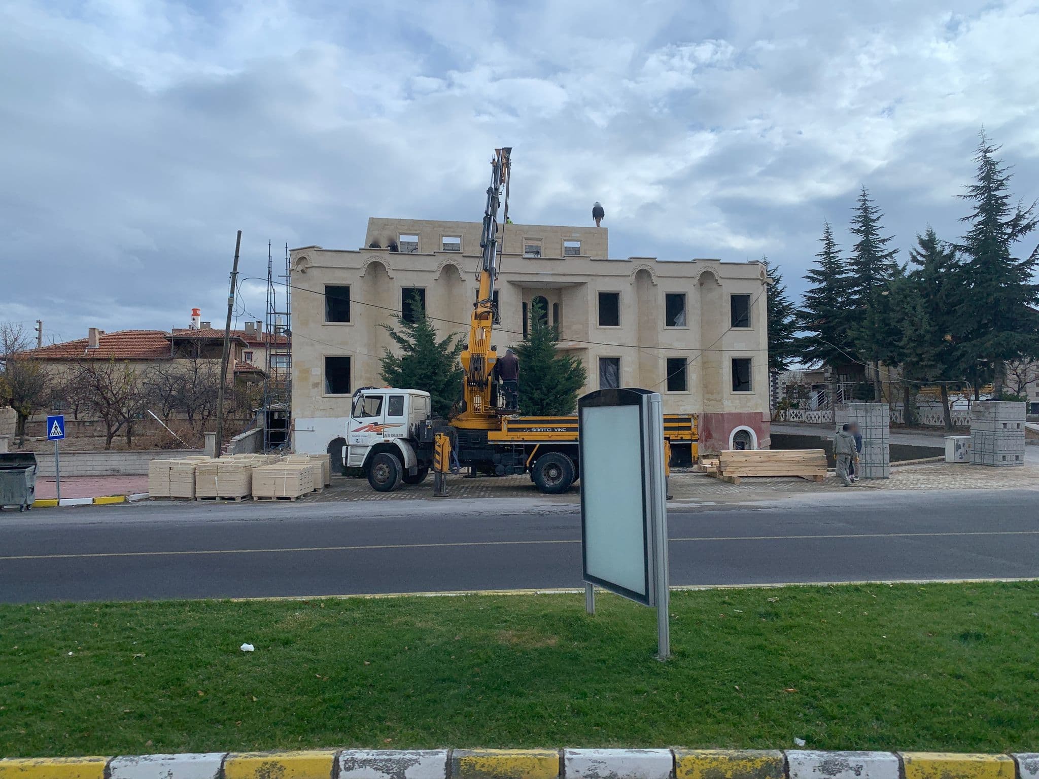 Street view near Grand Uçhisar Hotel, Göreme — © robot8a (CC BY-SA · Mapillary)