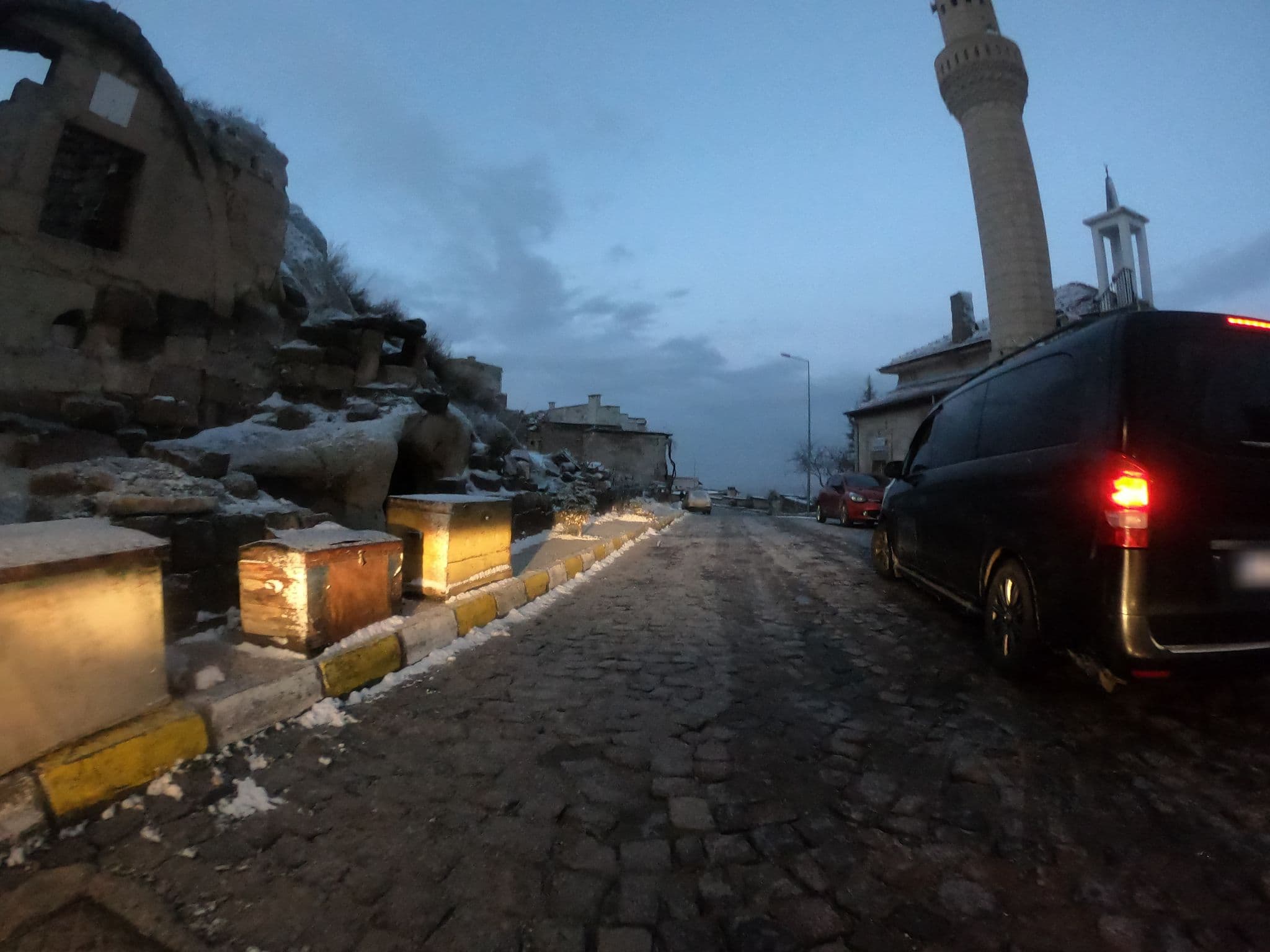 Street view near Mimi Cappadocia, Göreme — © chrisbeddow (CC BY-SA · Mapillary)