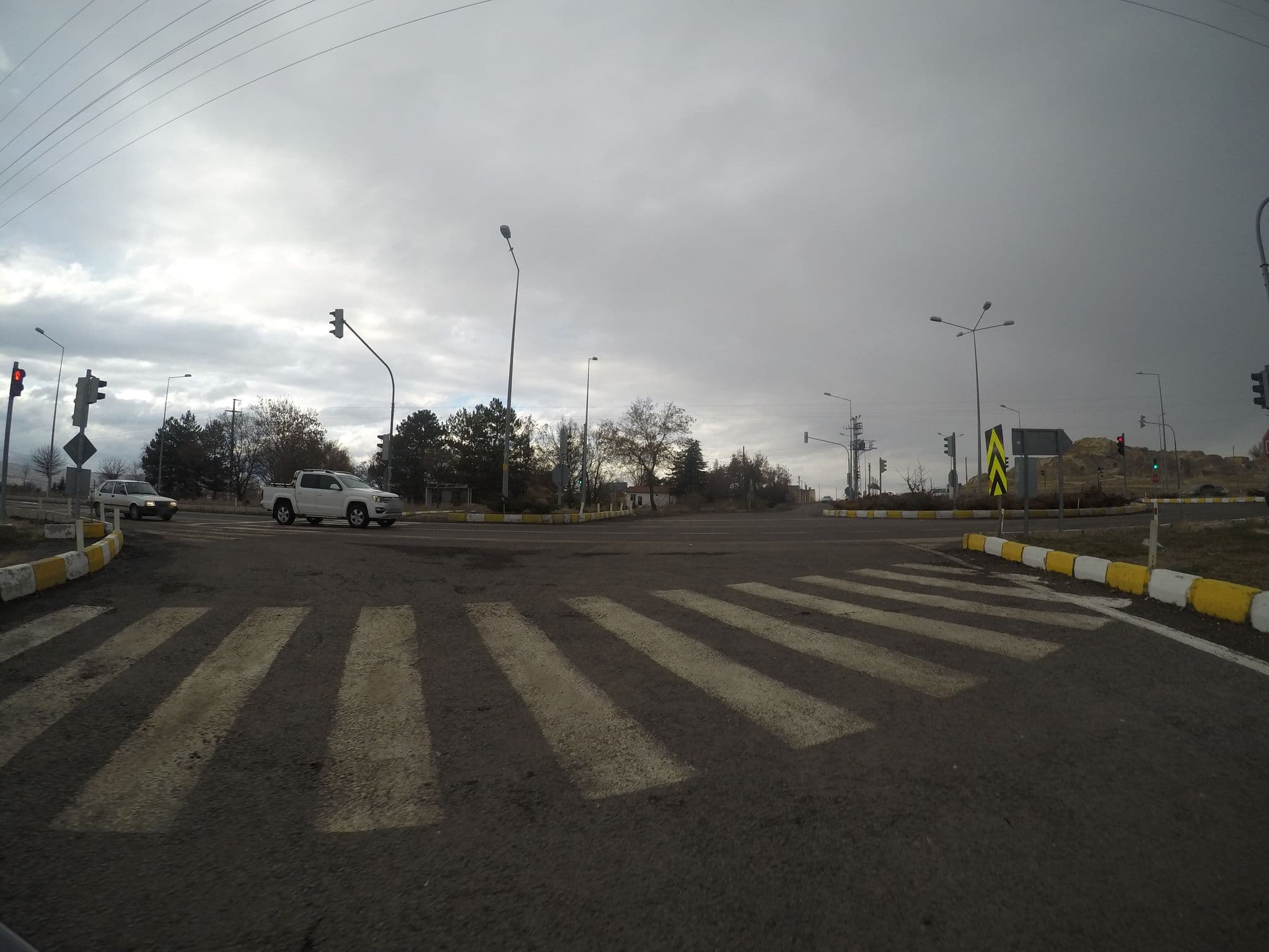 Street view near Dere Suıtes Kapadokya, Göreme — © chrisbeddow (CC BY-SA · Mapillary)