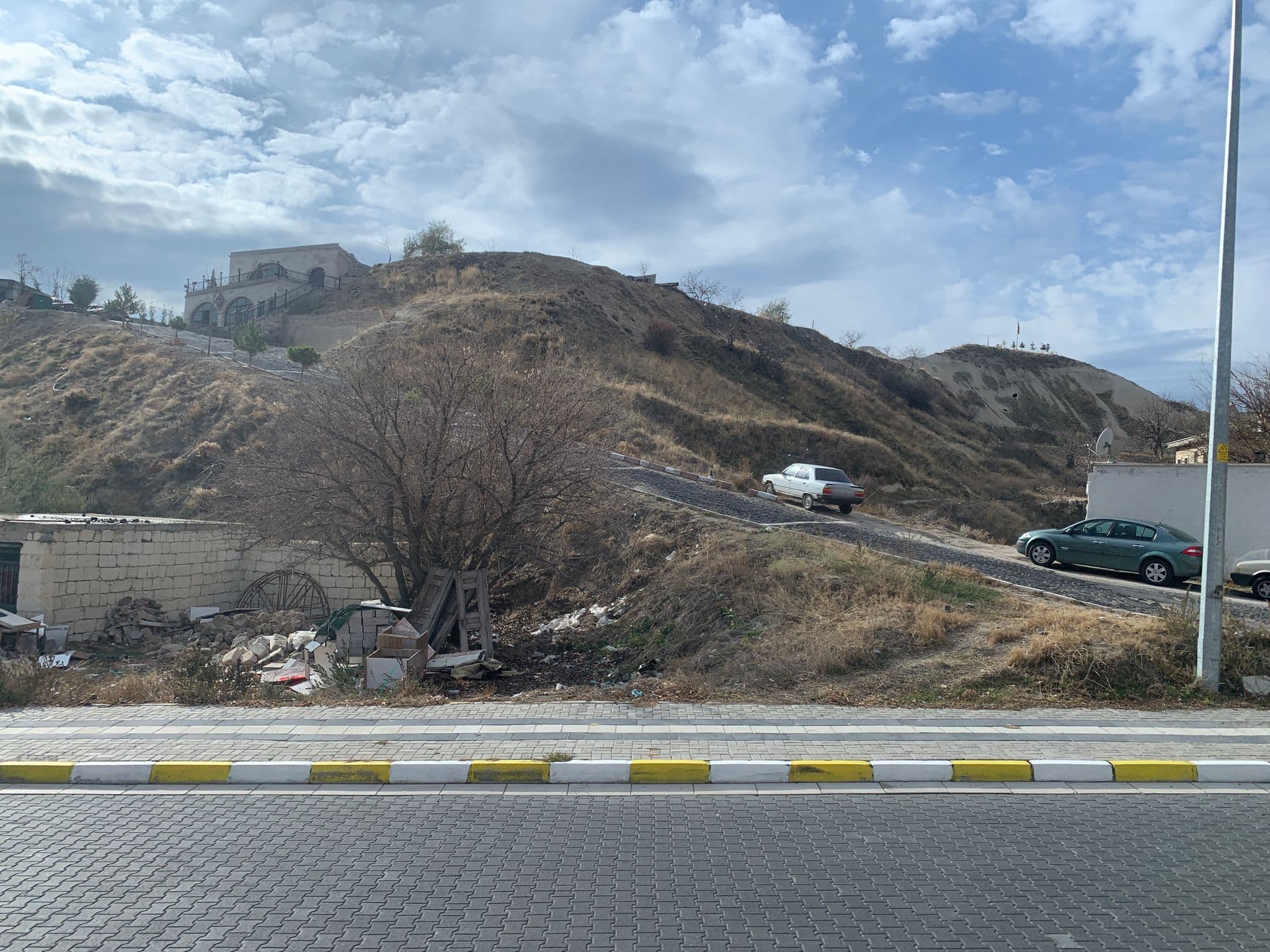 Street view near Kemal's Guest House 2, Göreme — © robot8a (CC BY-SA · Mapillary)