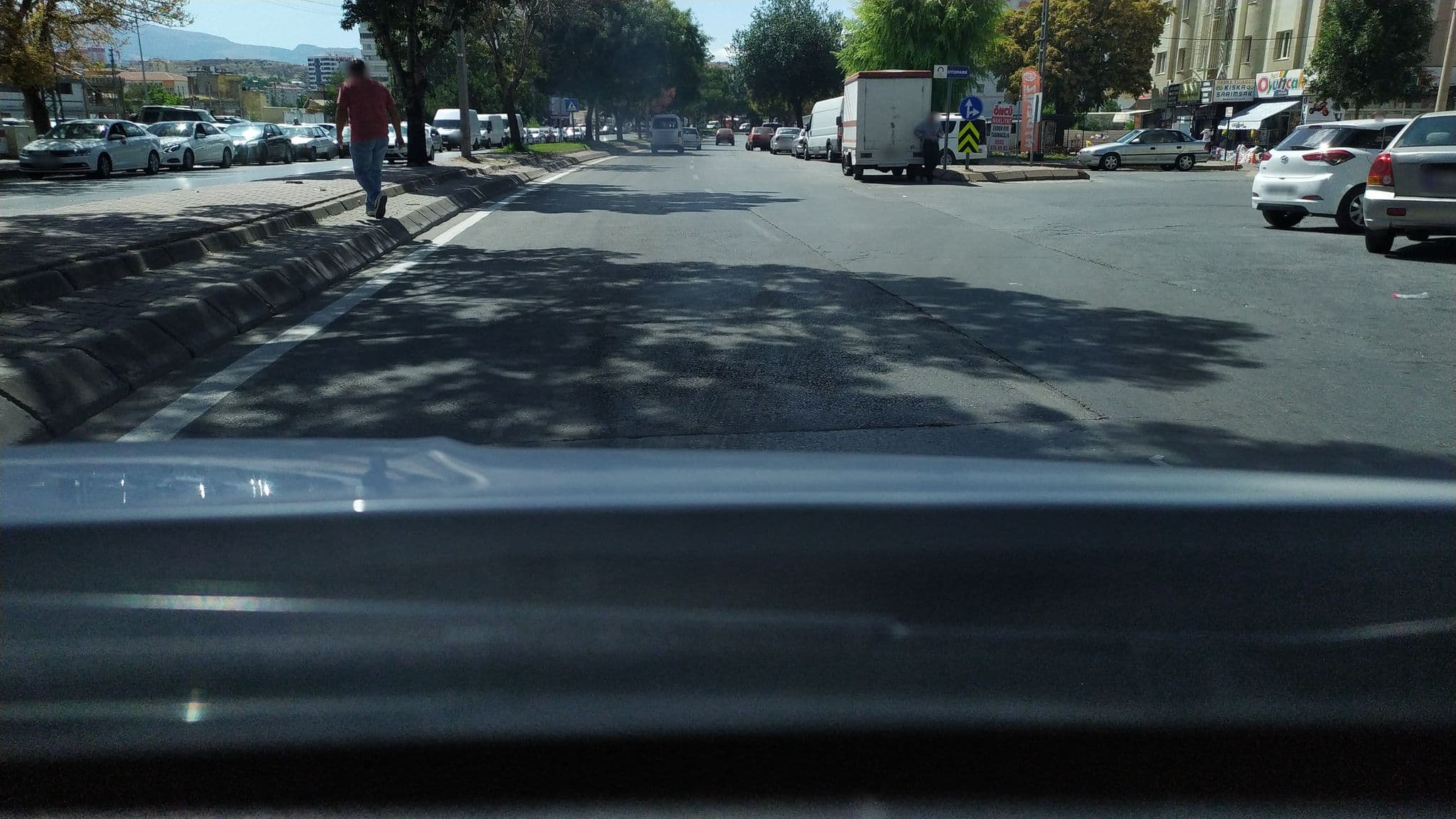 Street view near Mira Rezidans Düvenönü, Kayseri — © ozenharun (CC BY-SA · Mapillary)