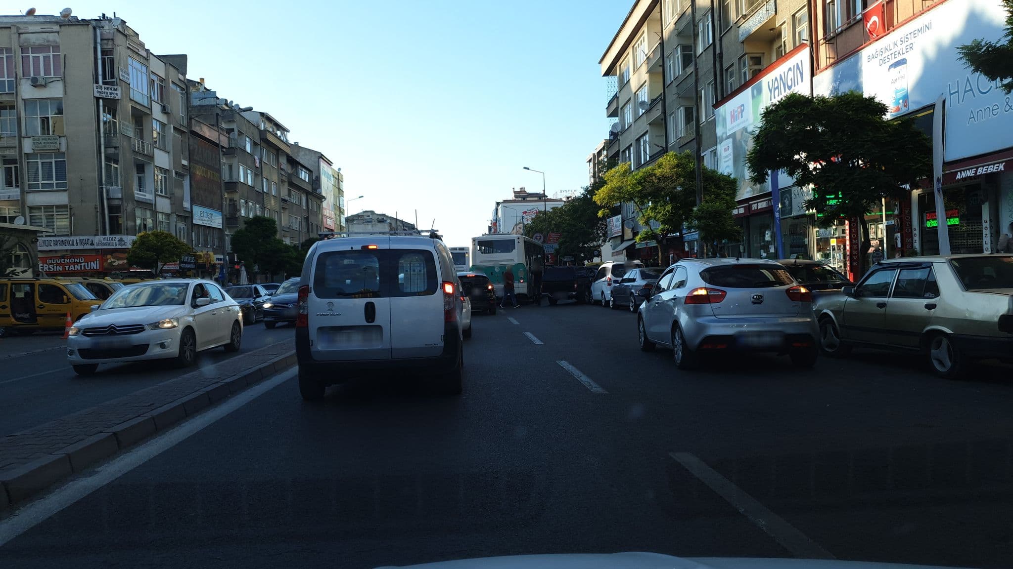 Street view near La Casa Boutique Hotel, Kayseri — © esmerboy (CC BY-SA · Mapillary)