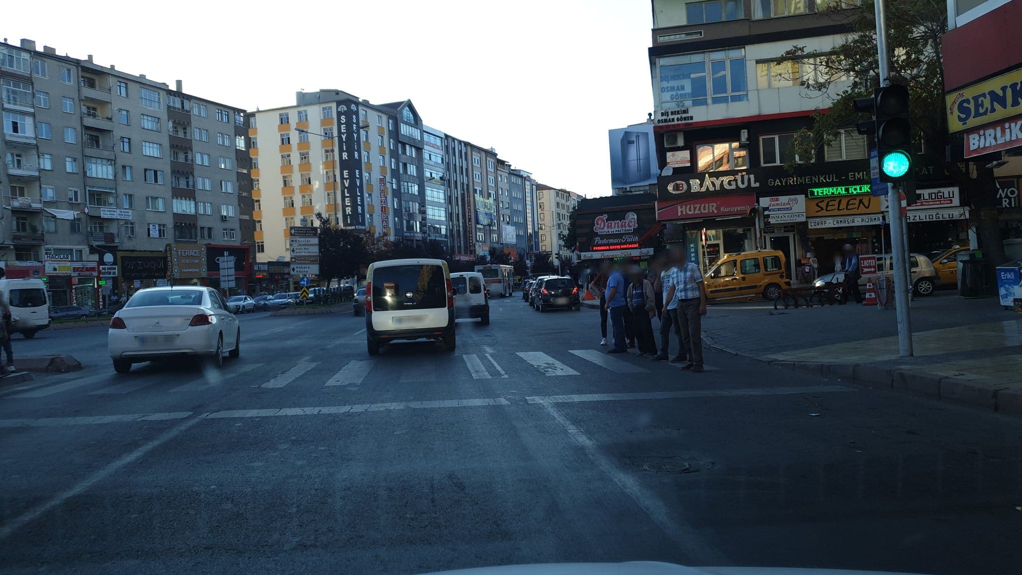 Street view near Büyük Otel Kayseri, Kayseri — © esmerboy (CC BY-SA · Mapillary)